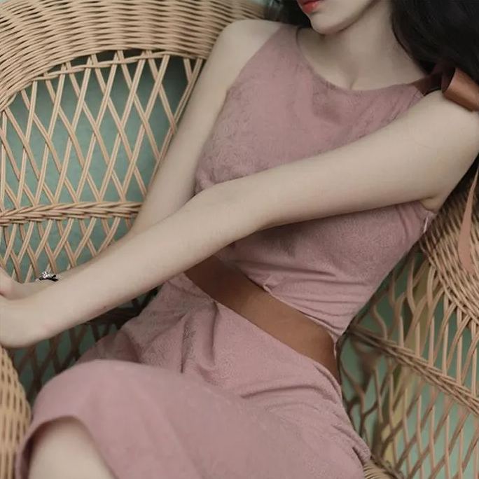 氣質純色立裁無袖連身裙