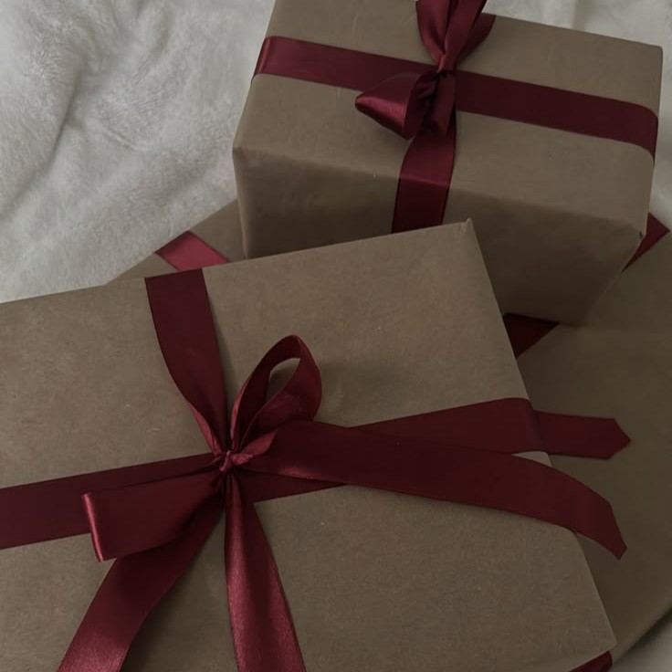 Gift Bags & Boxes