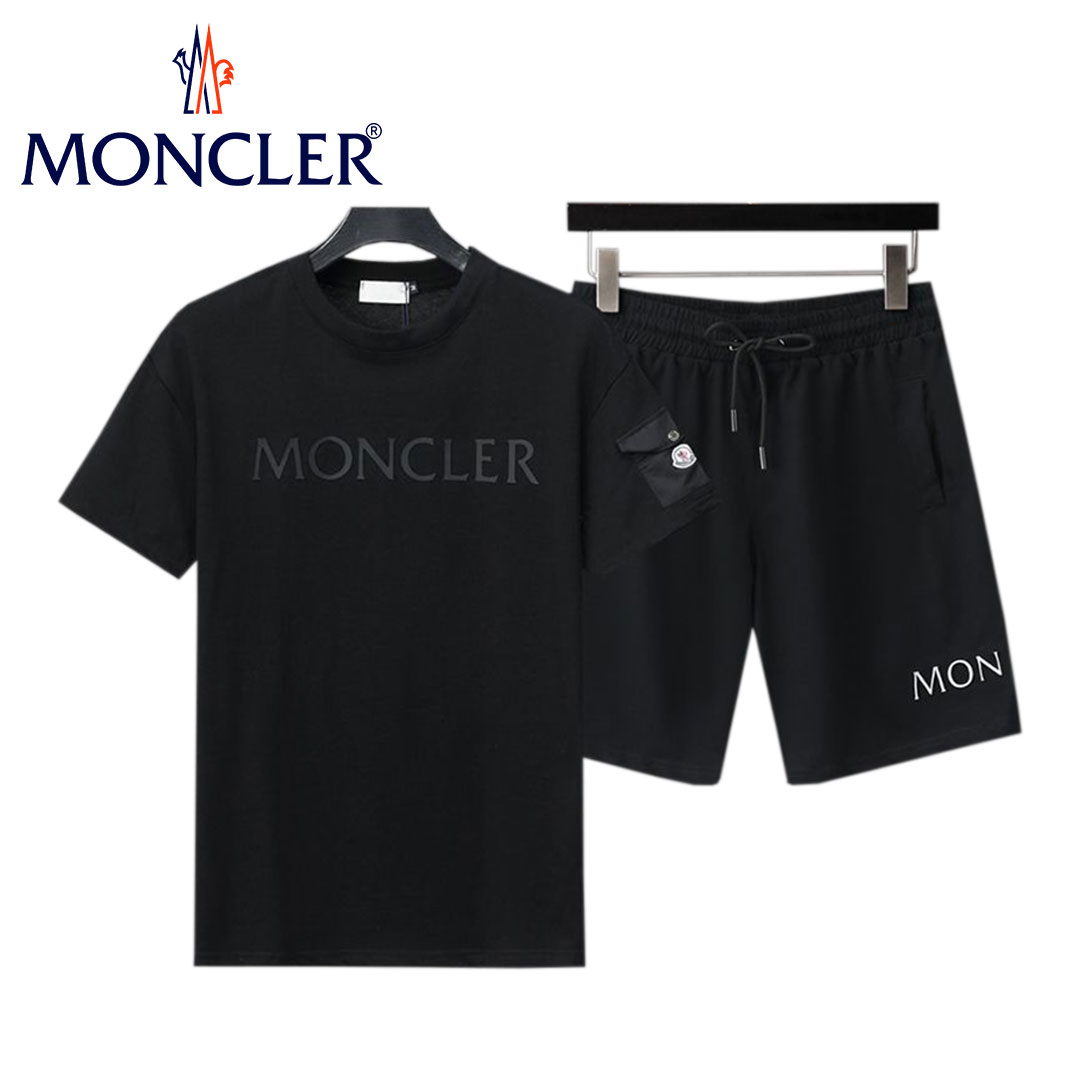 【MONCLER】モンクレール  新しいメンズレター半袖Tシャツルーズラウンドネック5分丈ショートパンツスーツ