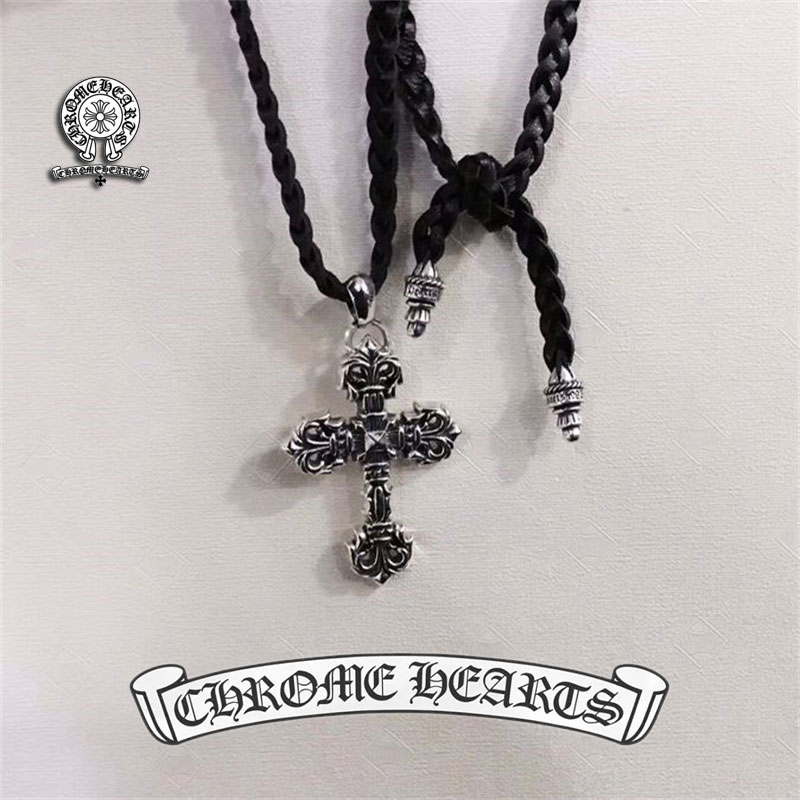 【Chrome Hearts】クロムハーツ フレイムクロス ペンダント トレンドネックレス