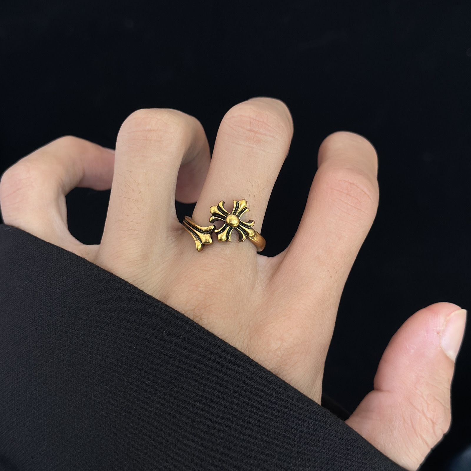 【今日注文なら、もう一つ無料サービス】【Chrome hearts】 クロムハーツ 男女兼用 ヴィンテージカップルリング（オープンデザイン）