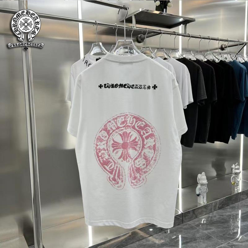 【今日注文なら、もう一つ無料サービス】【Chrome Hearts】クロムハーツ 半袖Tシャツ クロスサンスクリットプリント