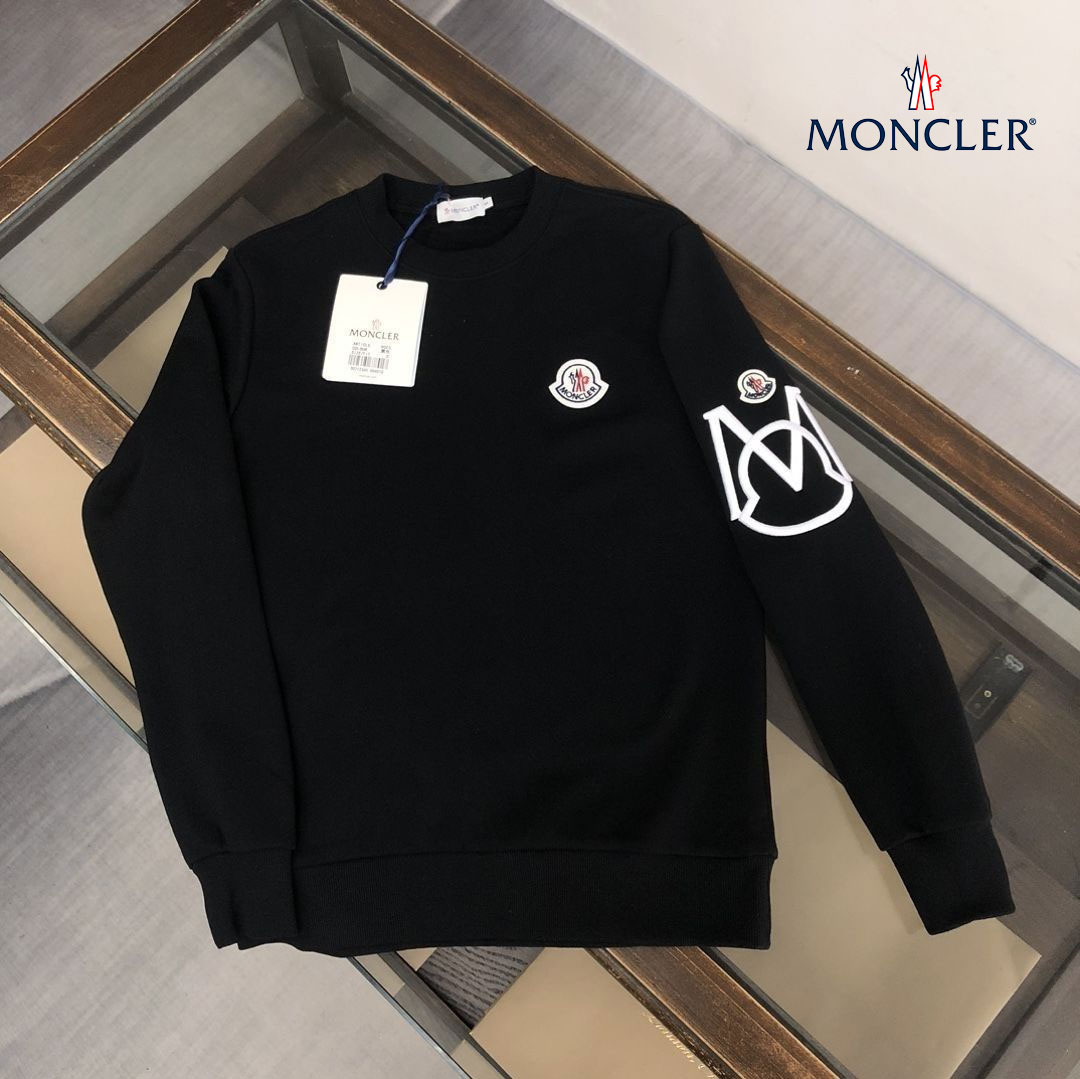【今日注文なら、もう一つ無料サービス】【MONCLER】フード付き長袖ラウンドネックプリントプルオーバースウェットシャツ