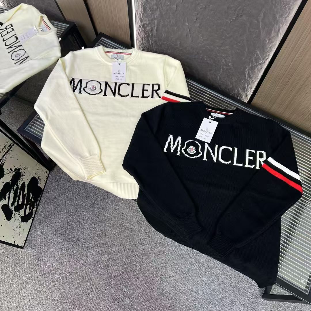 Moncler｜ モンクレール  2025年新作 柔らかいアウターニットセータープルオーバー。