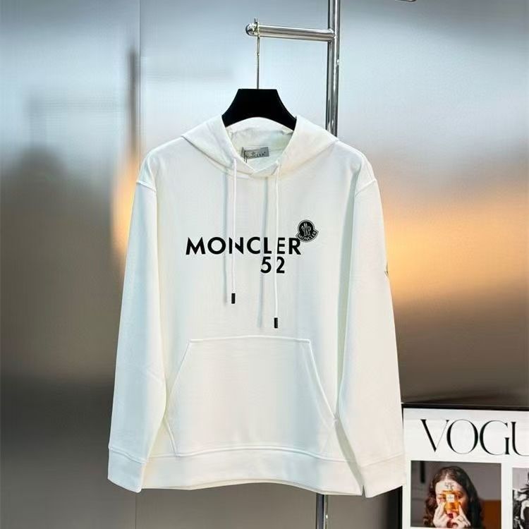 【MONCLER】モンクレールの新作フード付きスウェットシャツ 男女兼用