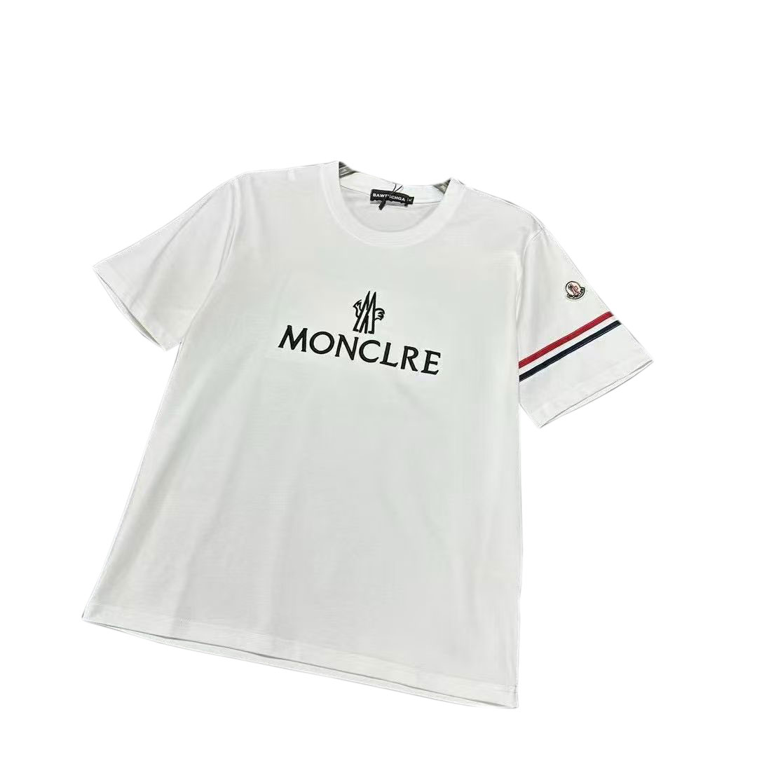 【MONCLER】【今日注文なら、もう一つ無料サービス】モンクレール メンズとレディース ラウンドネック 純綿 半袖