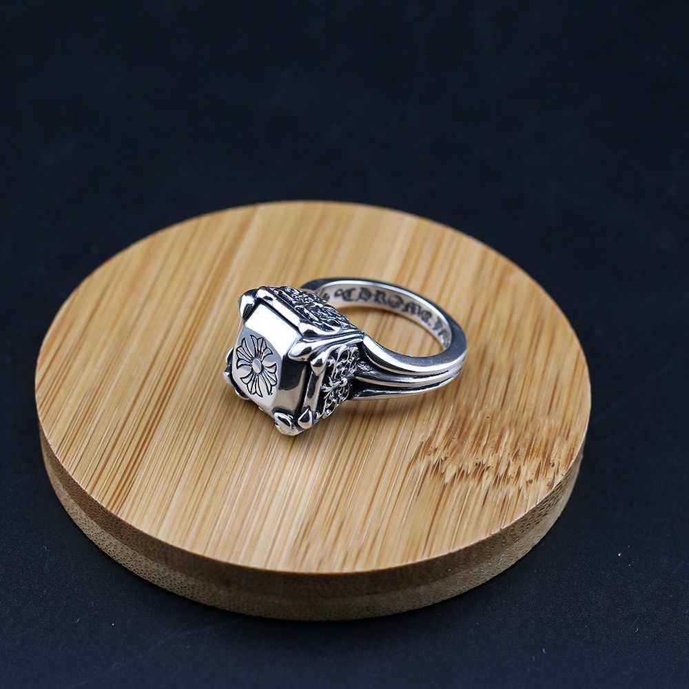【Chrome Hearts】クロウハート立体クロスフラワーリング男女兼用