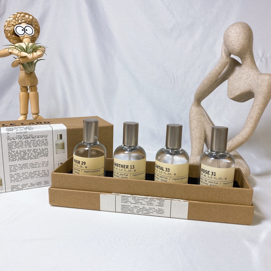 【LE LABO】実験室用香料サンプルセット（30ml×4個）スプレー付き