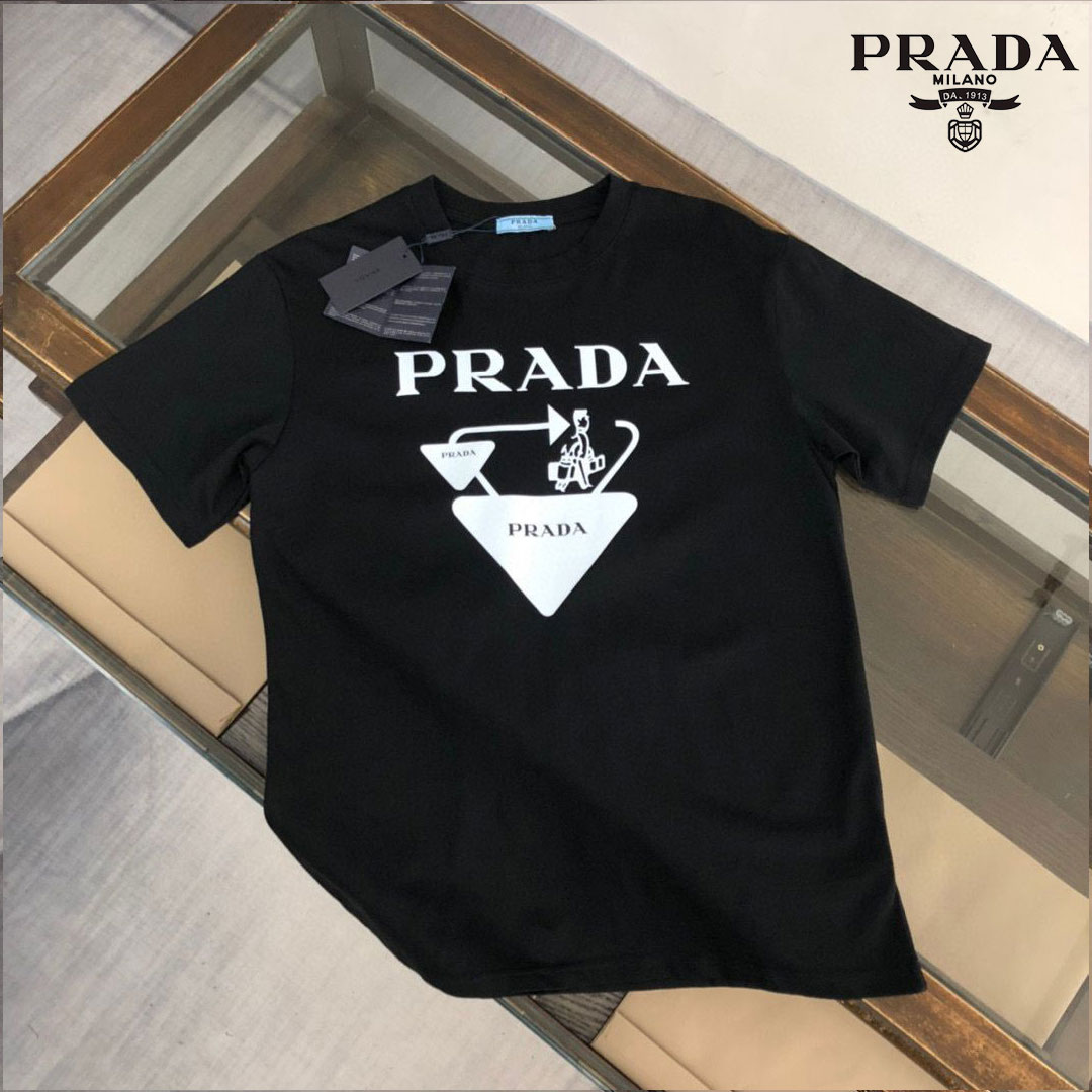 【今日注文なら、もう一つ無料サービス】【PRADA】プラダ 新作 半袖 メンズ レディース プリントレターロゴ 半袖Tシャツ