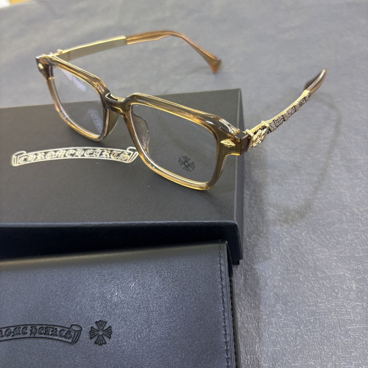 【Chrome Hearts】クロムハーツ ブルーライトカットメガネ 男女兼用