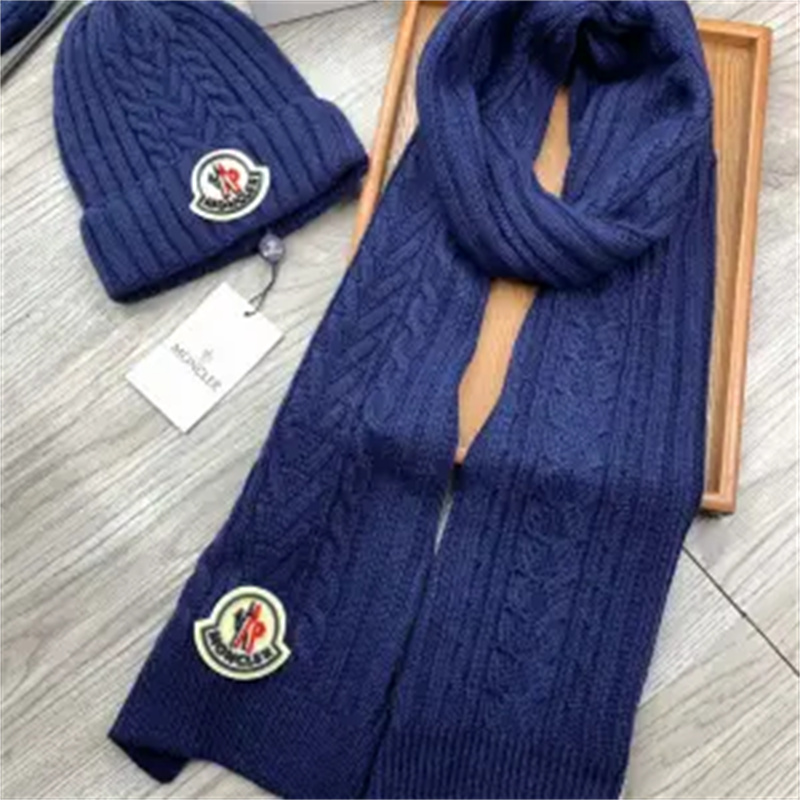 【今日注文なら、もう一つ無料サービス】【MONCLER】モンクレール クラシック スーツ ソリッドカラー 暖かい帽子 スカーフ
