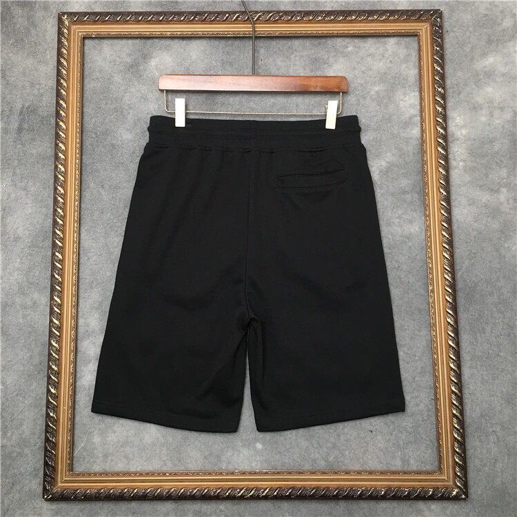 【Chrome Hearts】クロムハーツ メタルスタッズ付きショートパンツ、ミドル丈ビーチパンツ