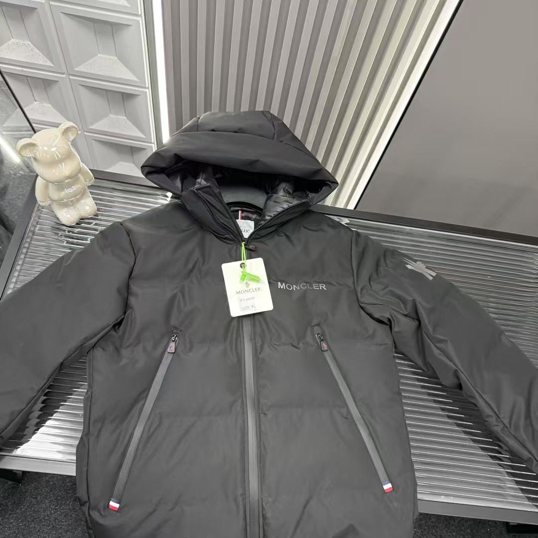 【MONCLER】モンクレール コットン フード付き スポーツ ジャケット  男女兼用