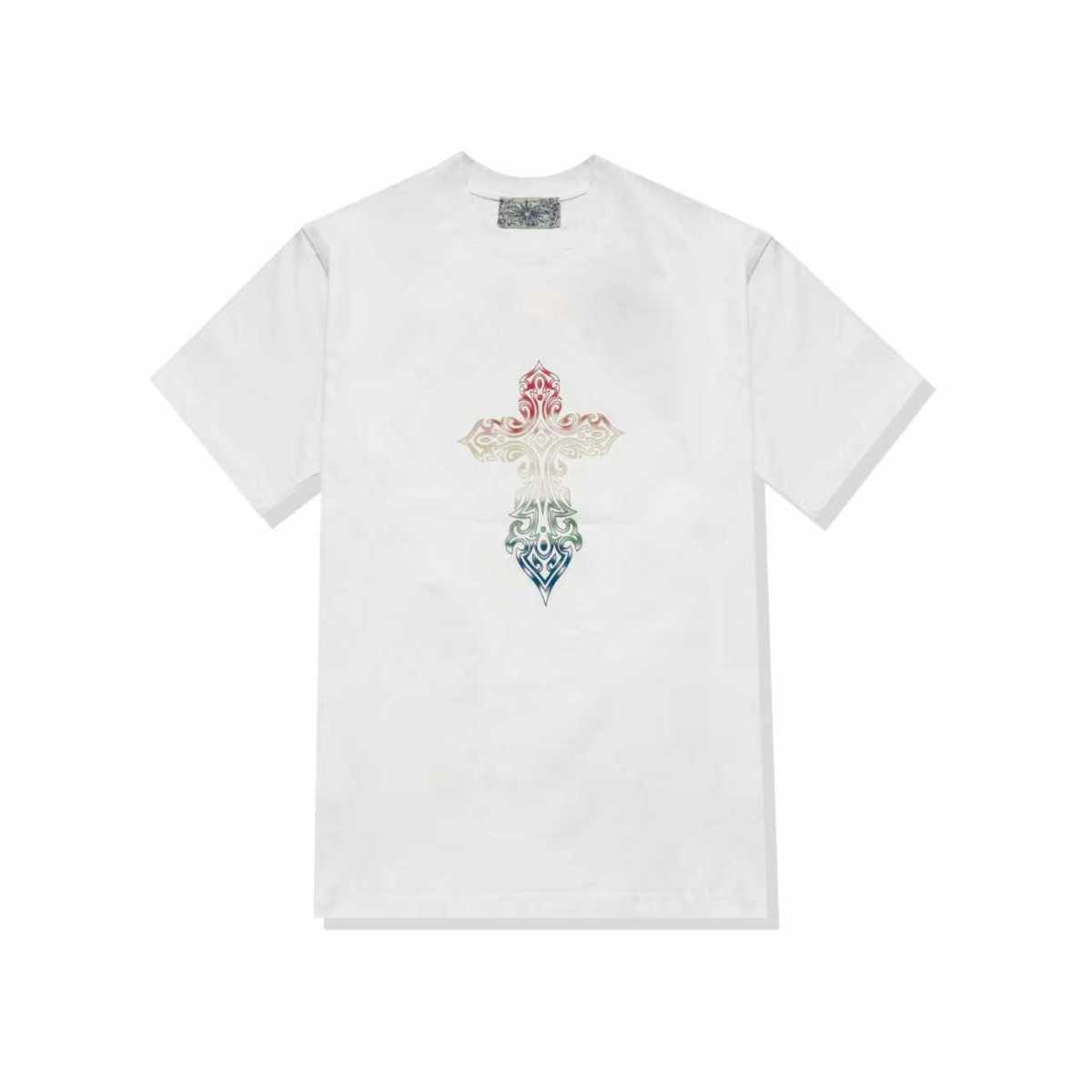 【Chrome Hearts】    【今日注文なら、もう一つ無料サービス】クロムハーツ2025 カラフルクロス サンスクリット 半袖Tシャツ 男女兼用