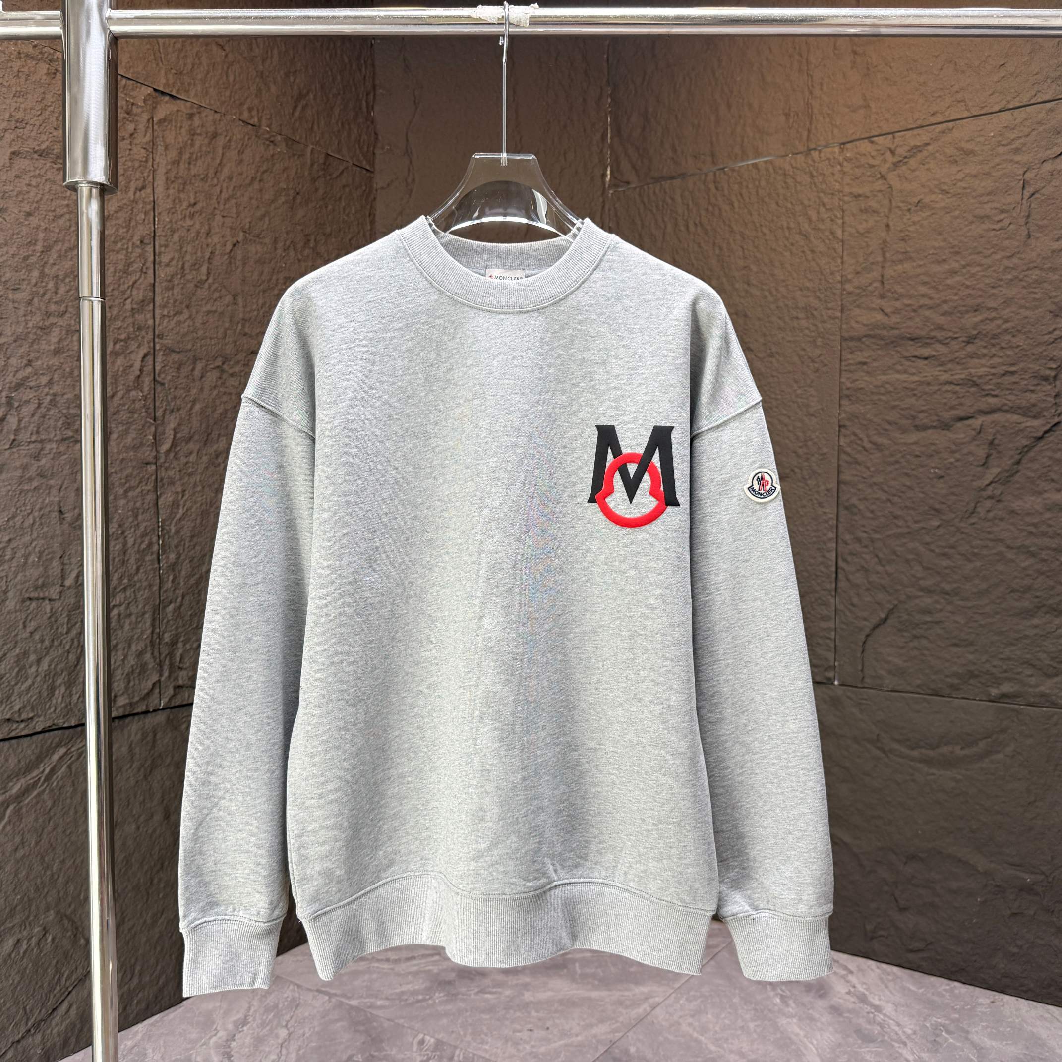 モンクレール 【Moncler】 2025年秋冬新作クルーネックスウェットシャツ