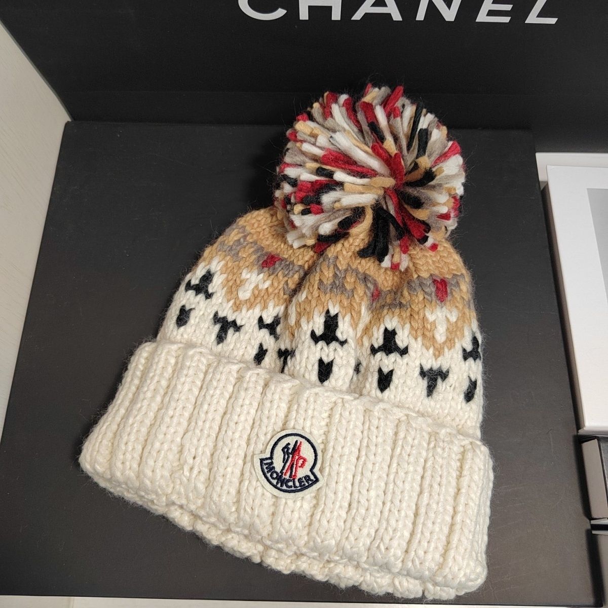 【MONCLER】モンクレール 秋冬 ポンポン ニット帽 男女兼用