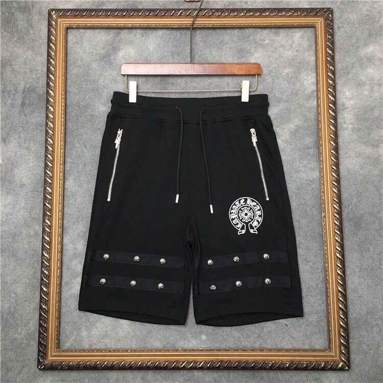 【Chrome Hearts】クロムハーツ メタルスタッズ付きショートパンツ、ミドル丈ビーチパンツ