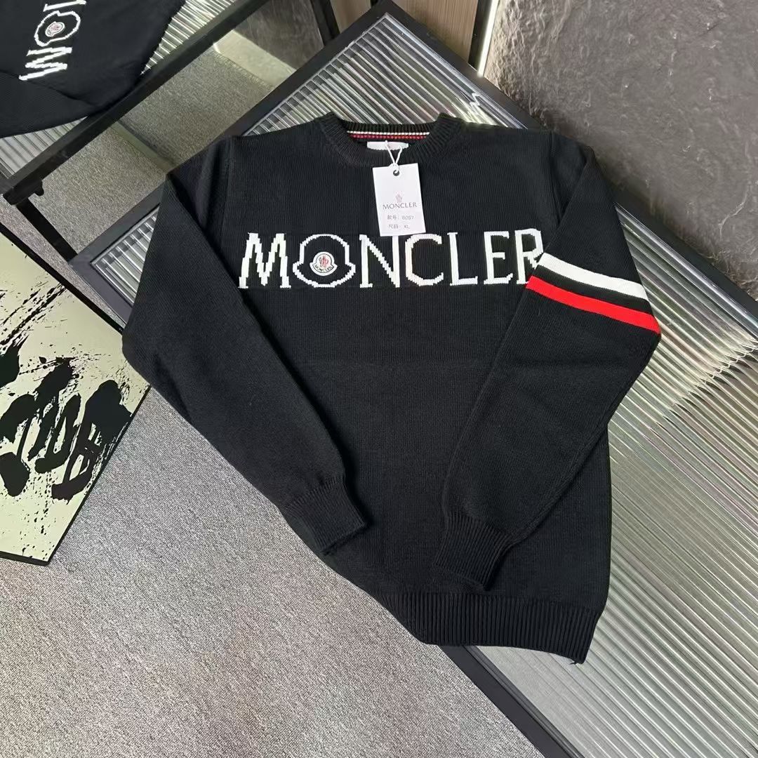 Moncler｜ モンクレール  2025年新作 柔らかいアウターニットセータープルオーバー。