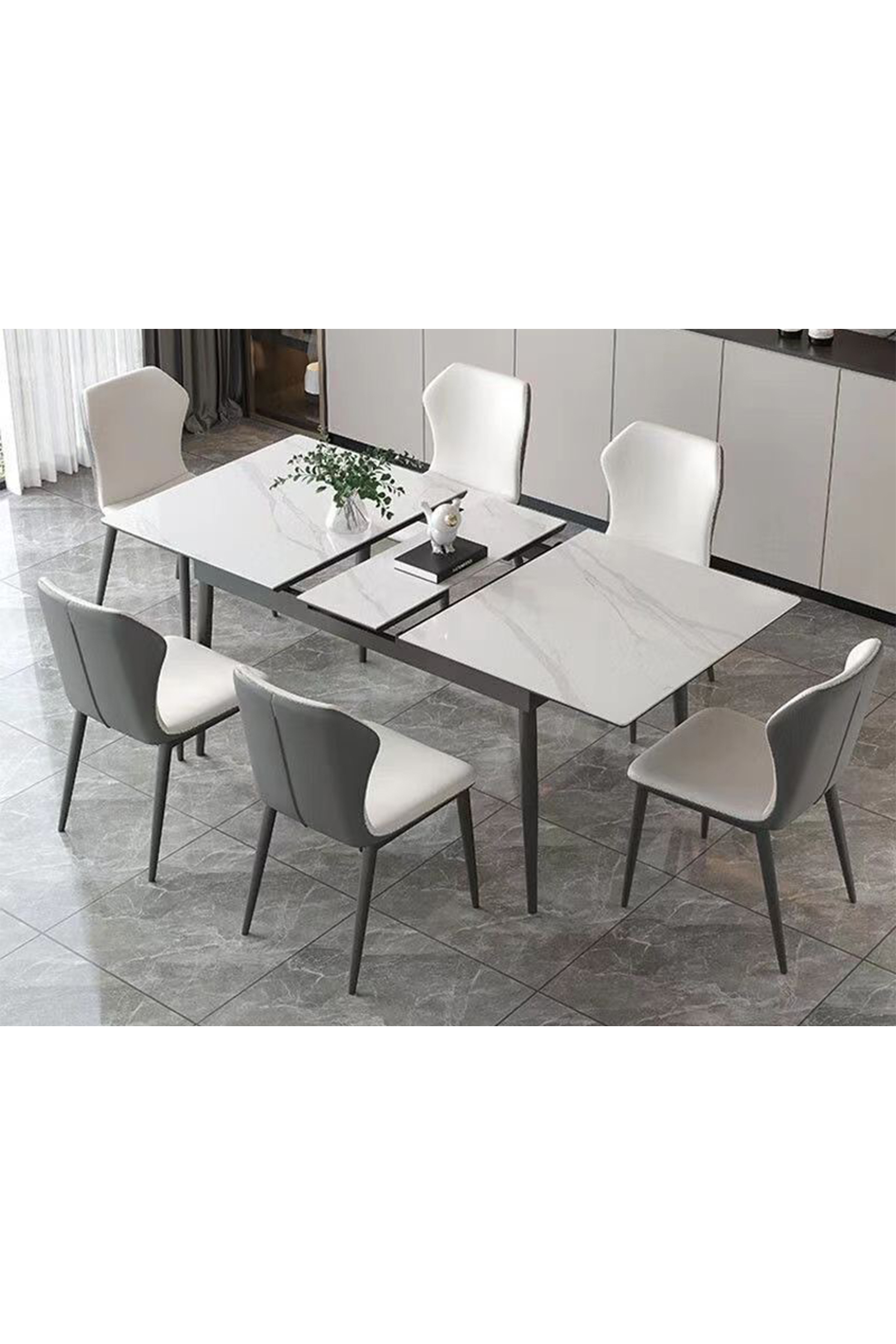 Giorgetti Extendable Dining Table 1.2m-1.5m (Pull to Extend)