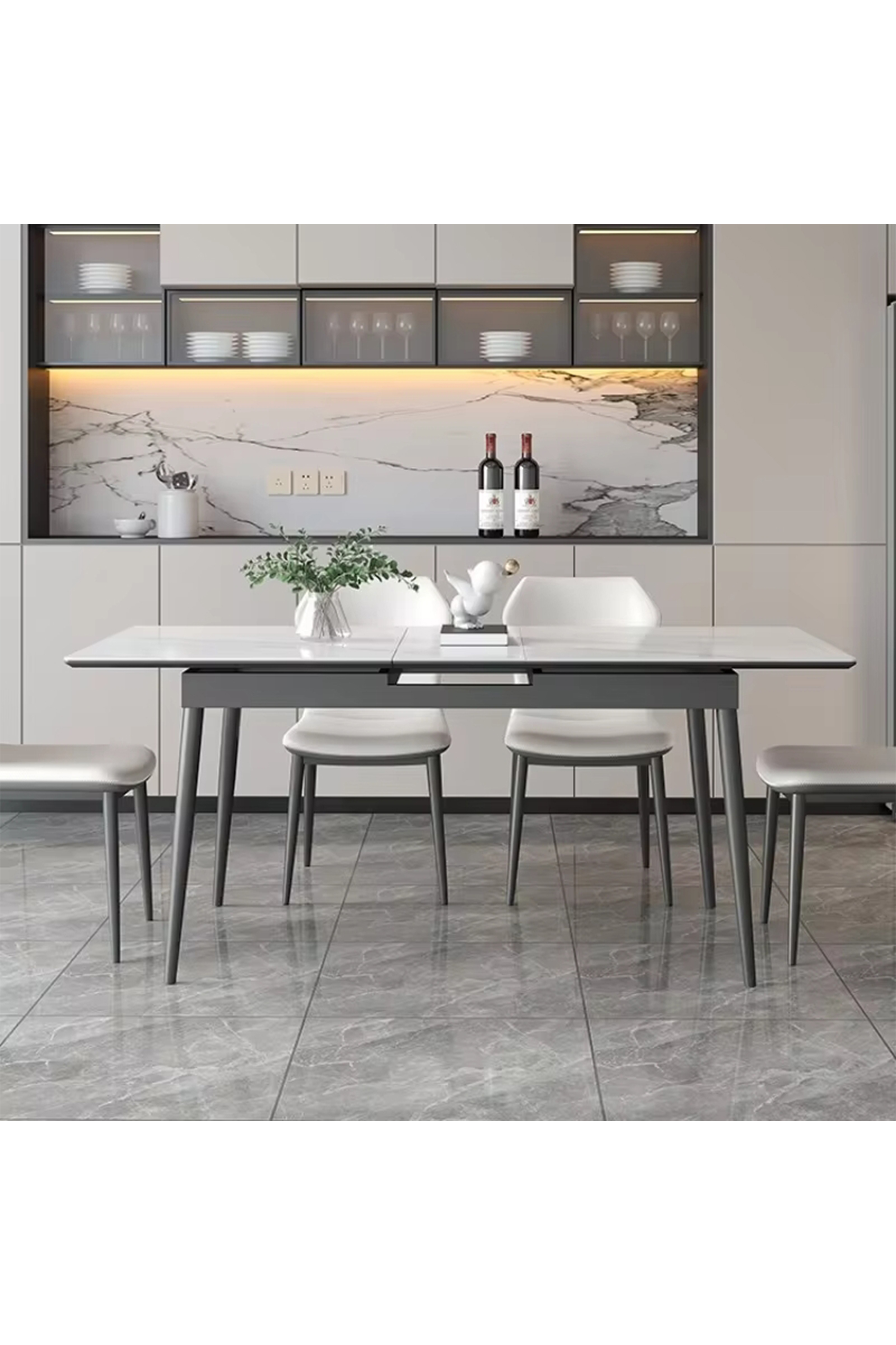 Giorgetti Extendable Dining Table 1.2m-1.5m (Pull to Extend)