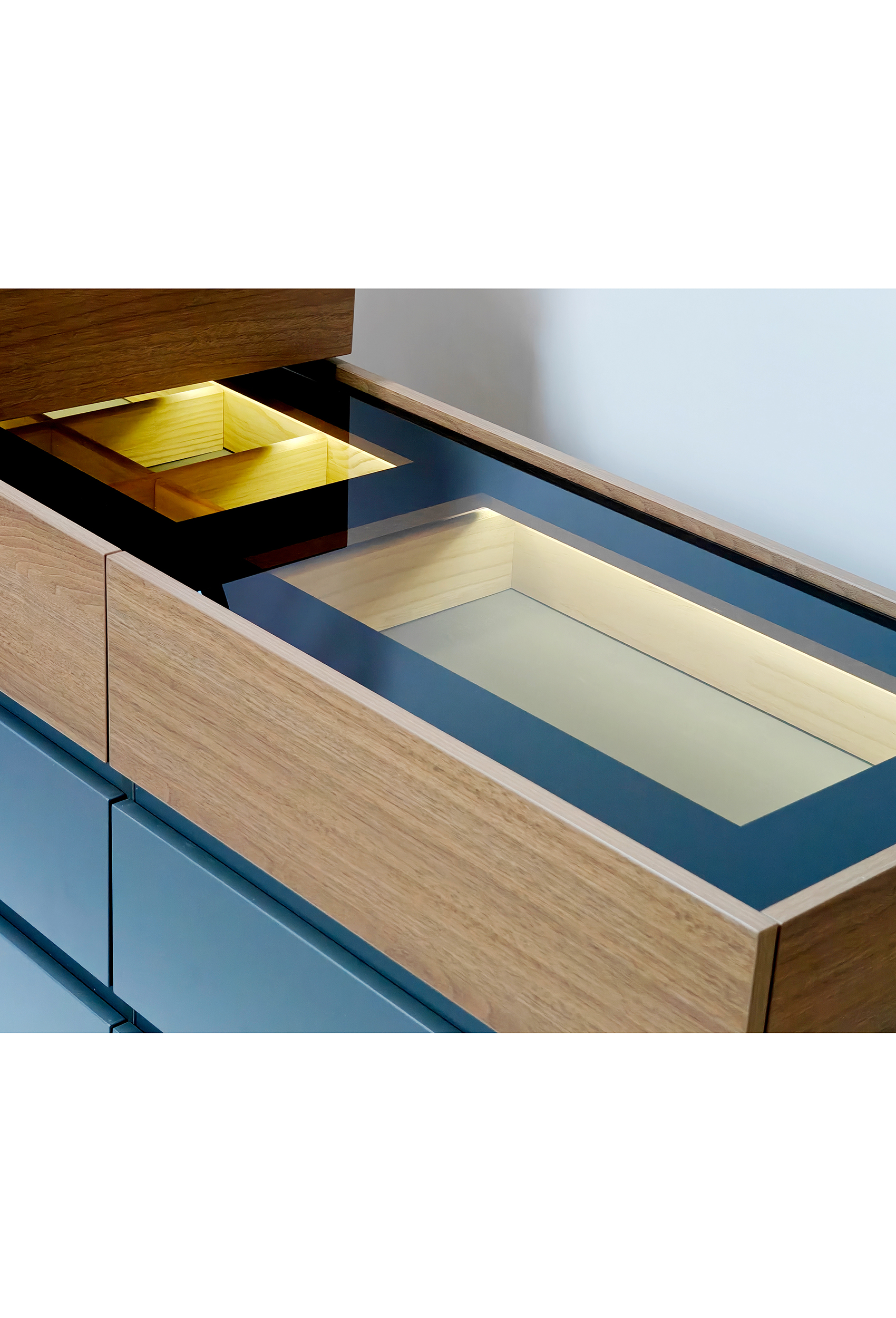 Leslie Dressing Table