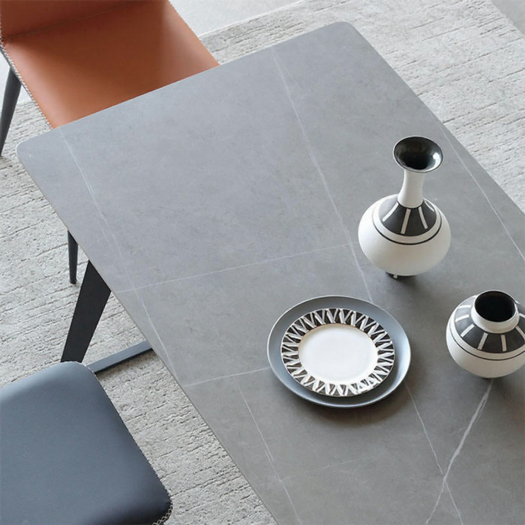 Nureci Dining Table