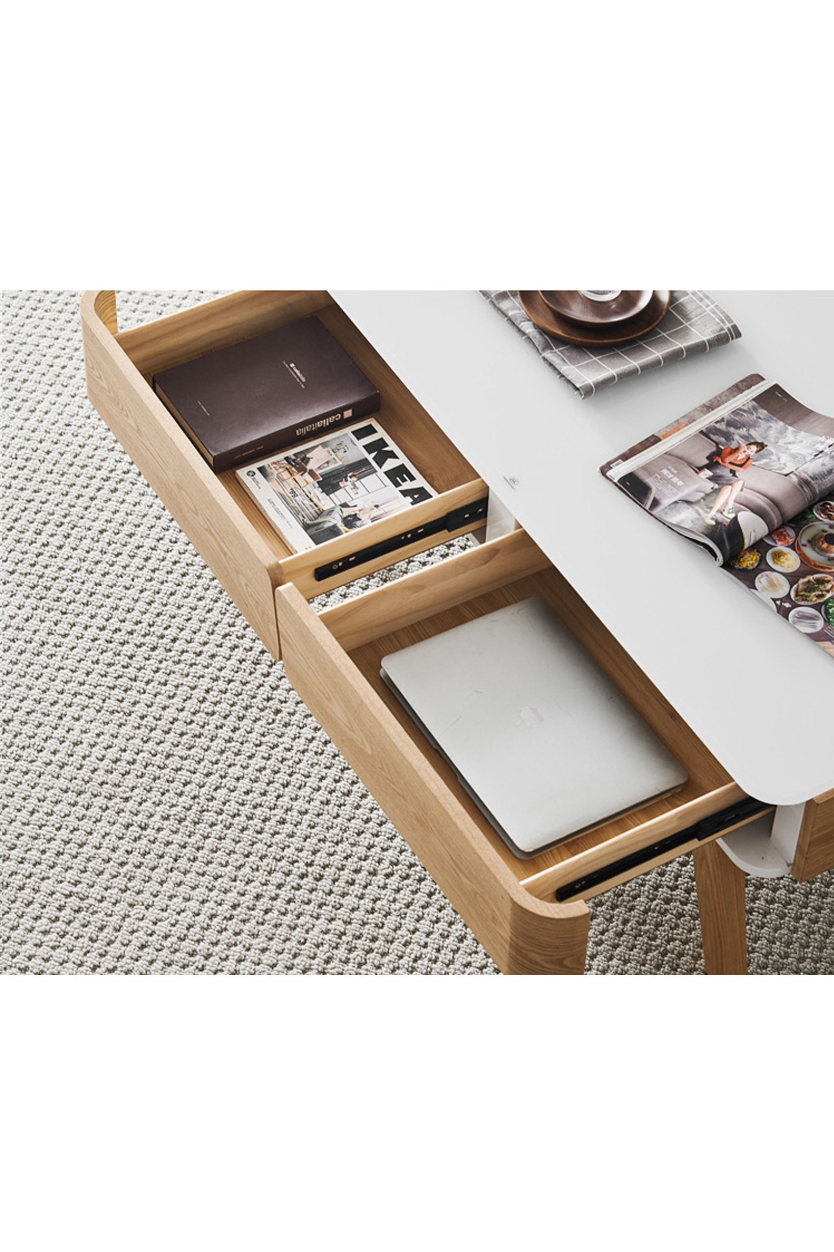 Onyx Coffee Table (White)