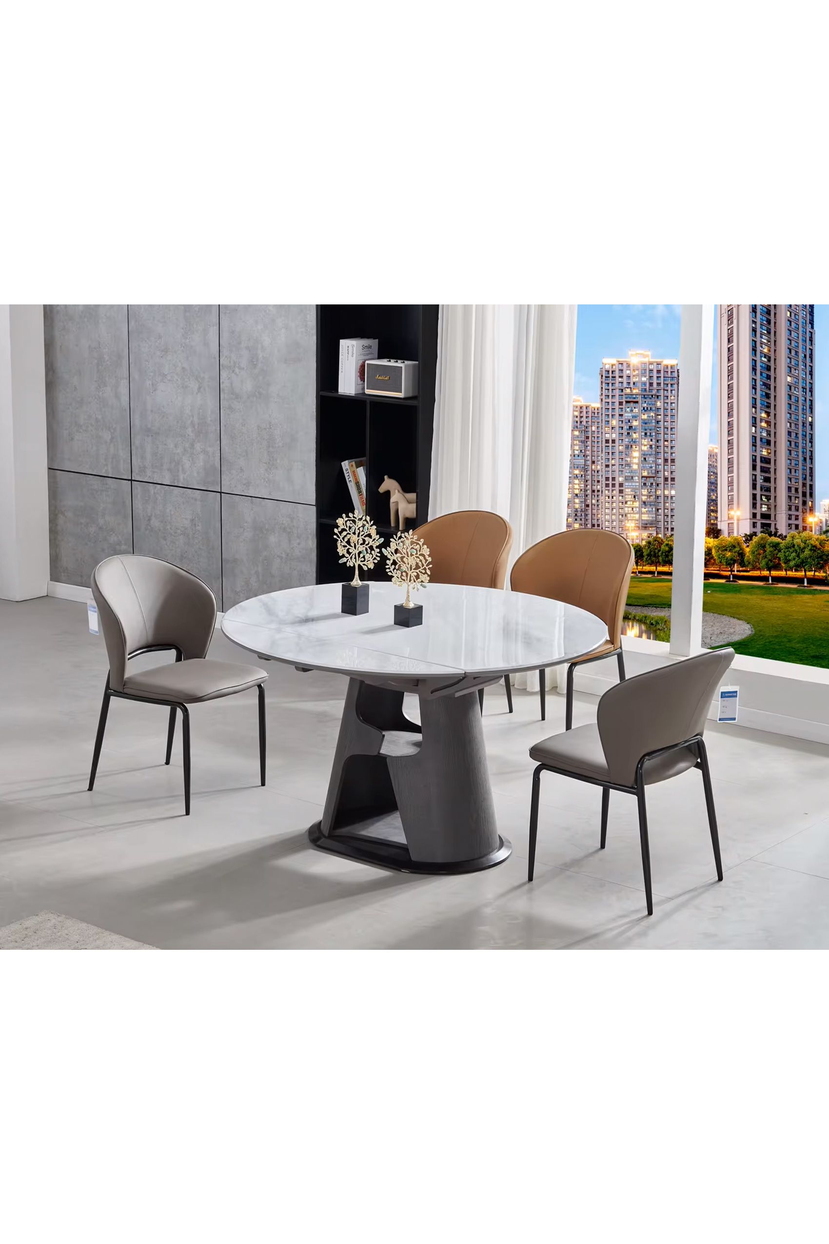 Pellice Round Extendable Dining Table - Side to Extend