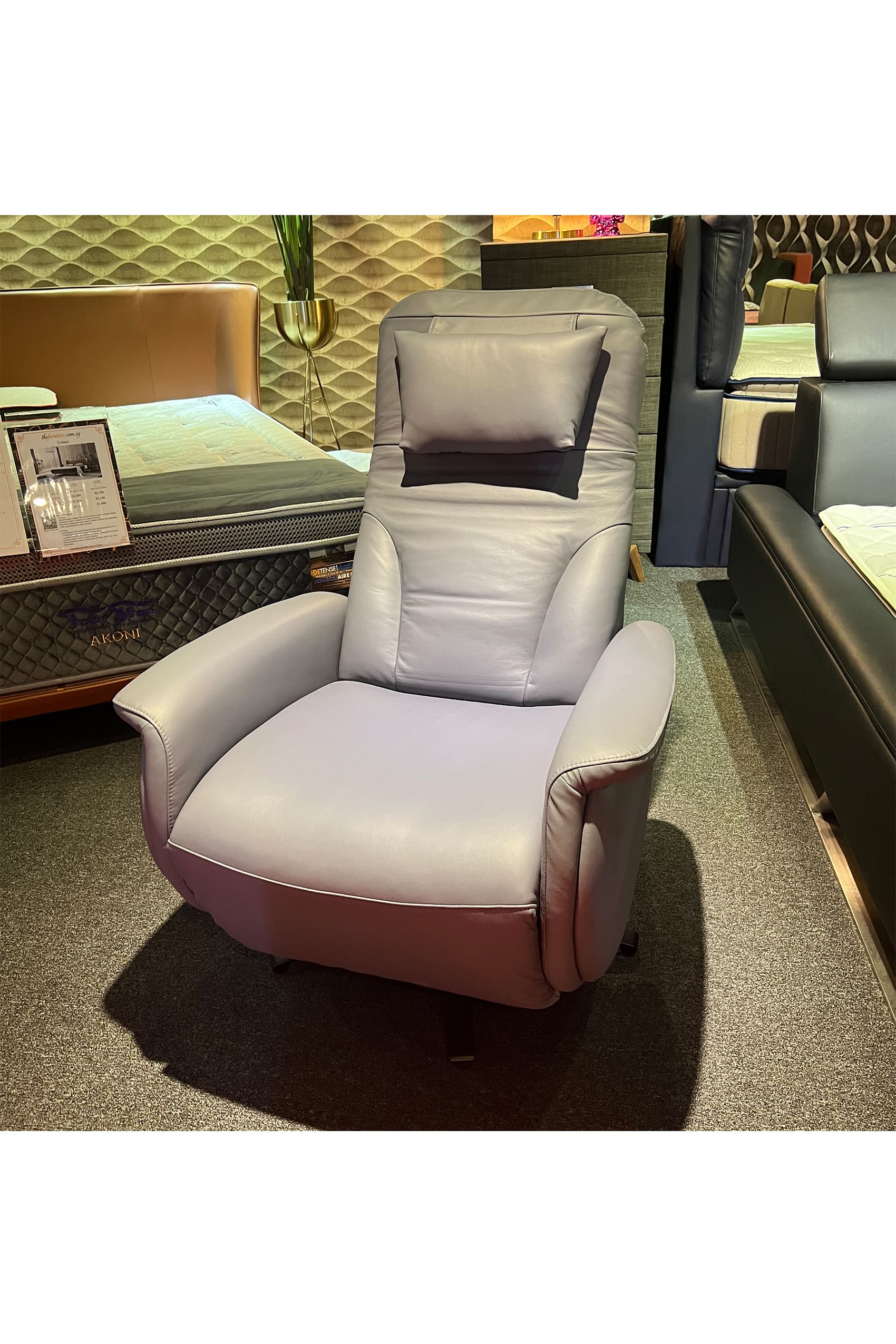 Puglia Lounge Chair