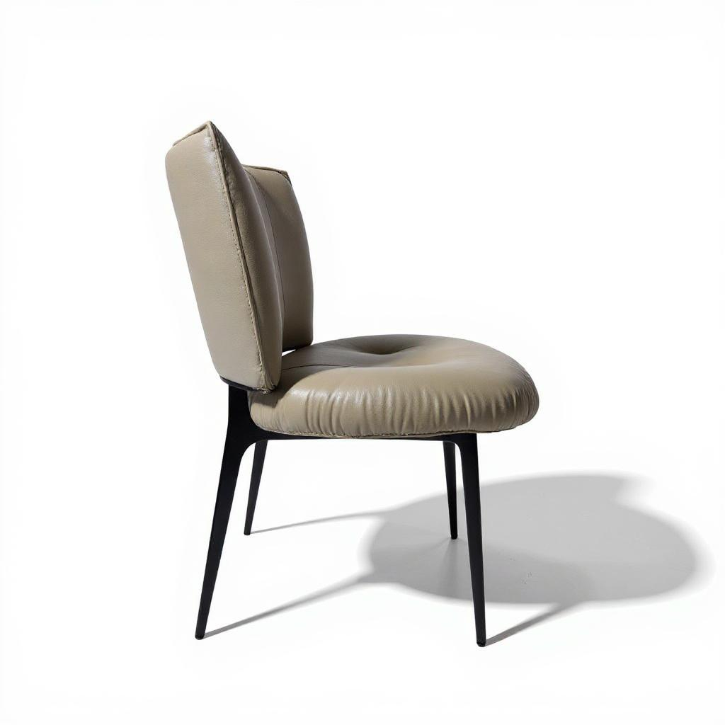Punto Dining Chair