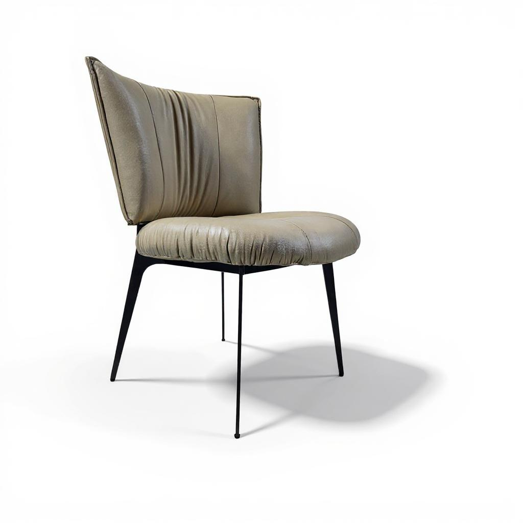 Punto Dining Chair