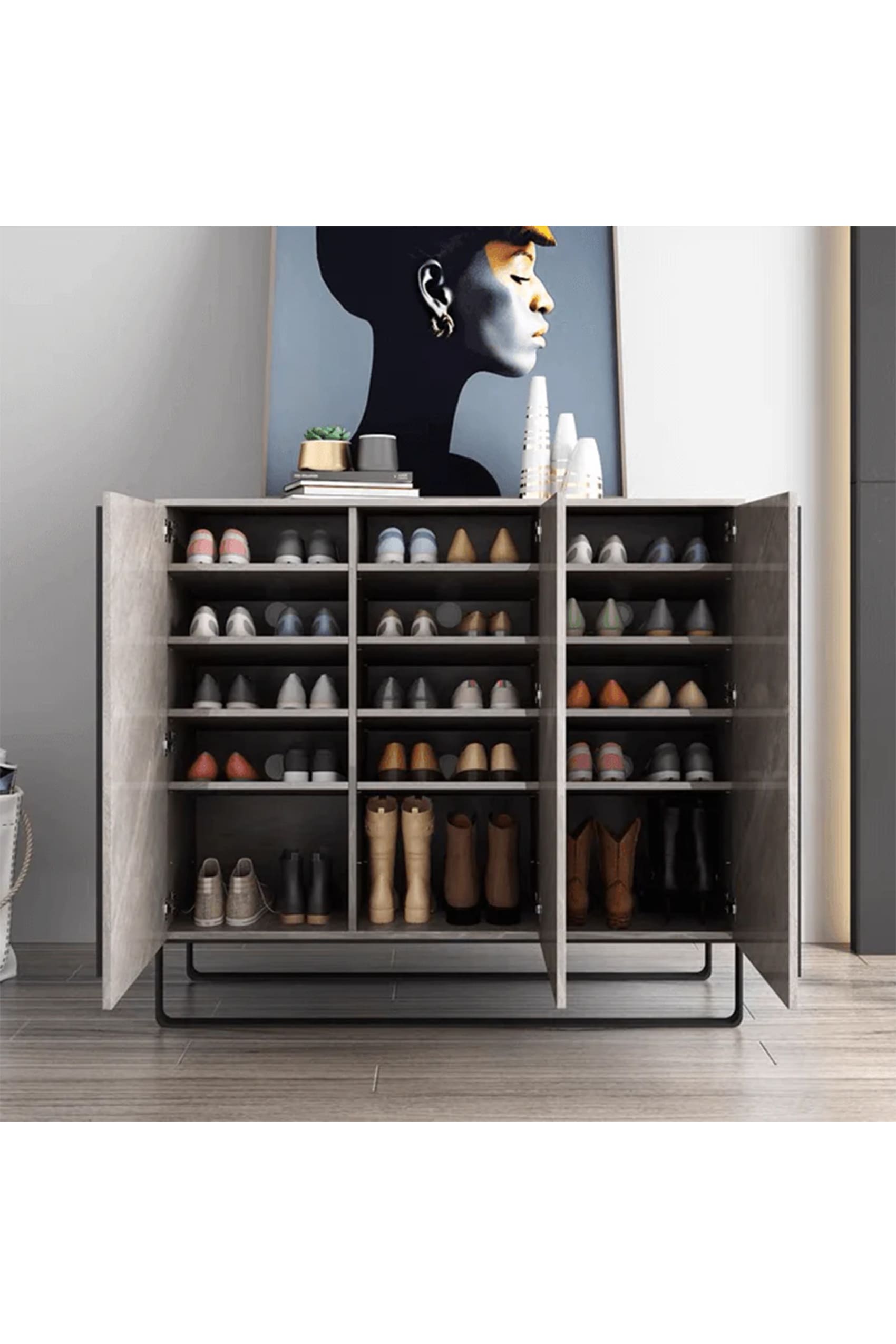 Scarpa 3 Door Shoe Cabinet 