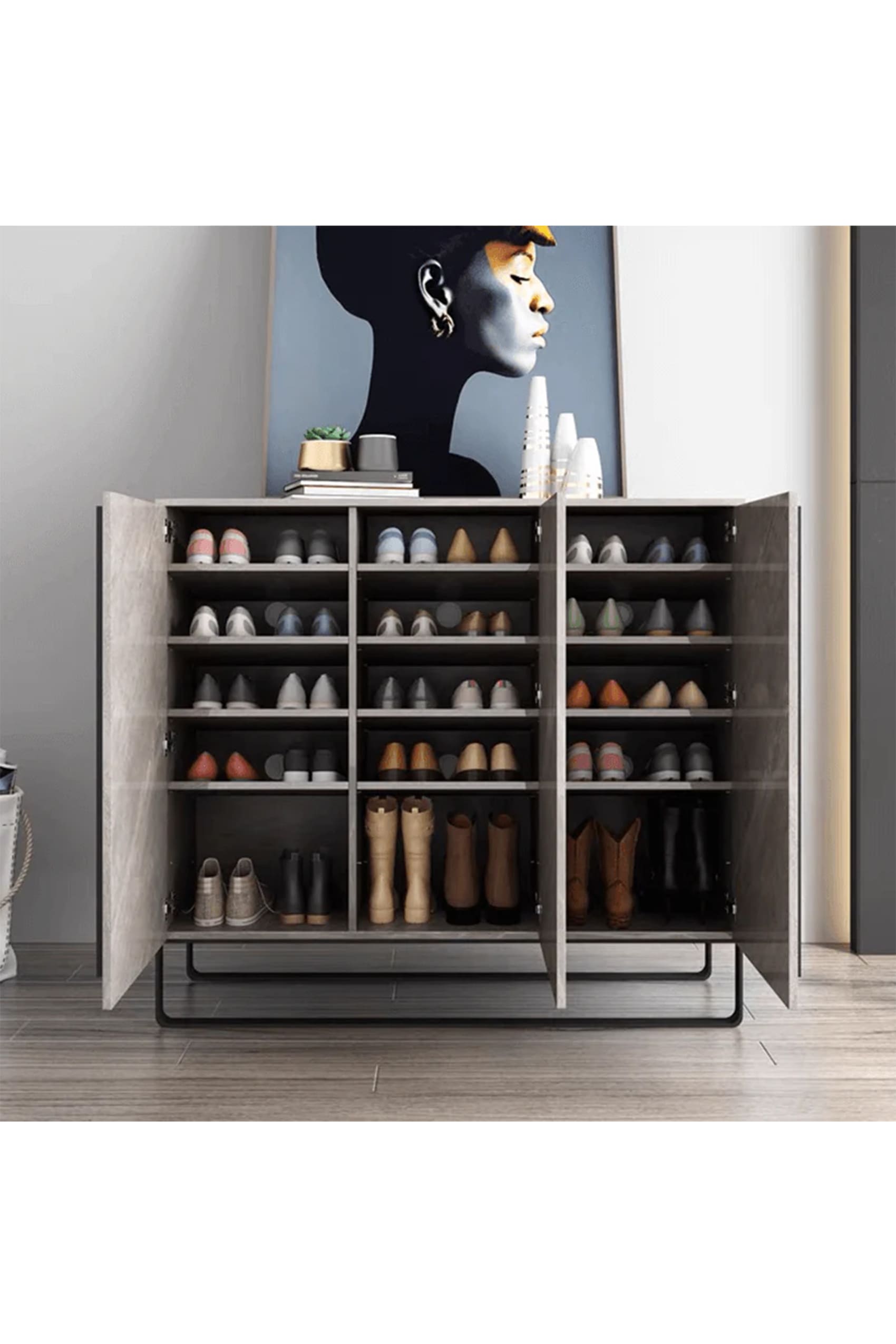 Scarpa 3 Door Shoe Cabinet