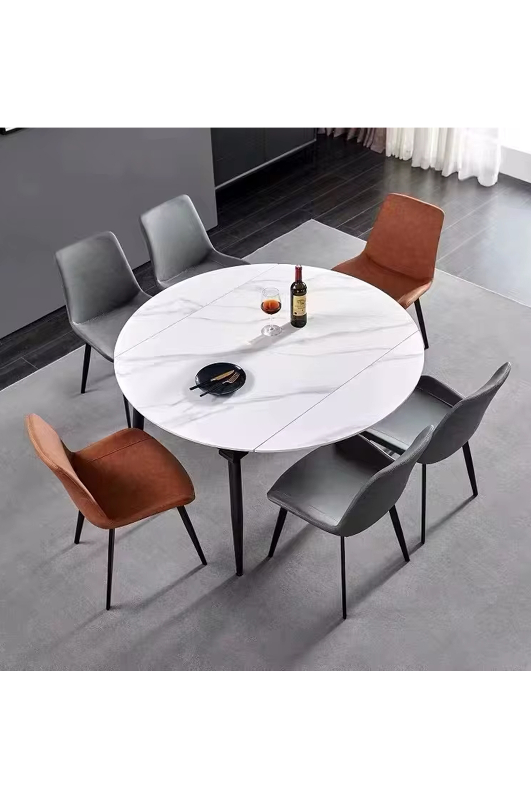 Stura Round Extendable Dining Table - Side to Extend