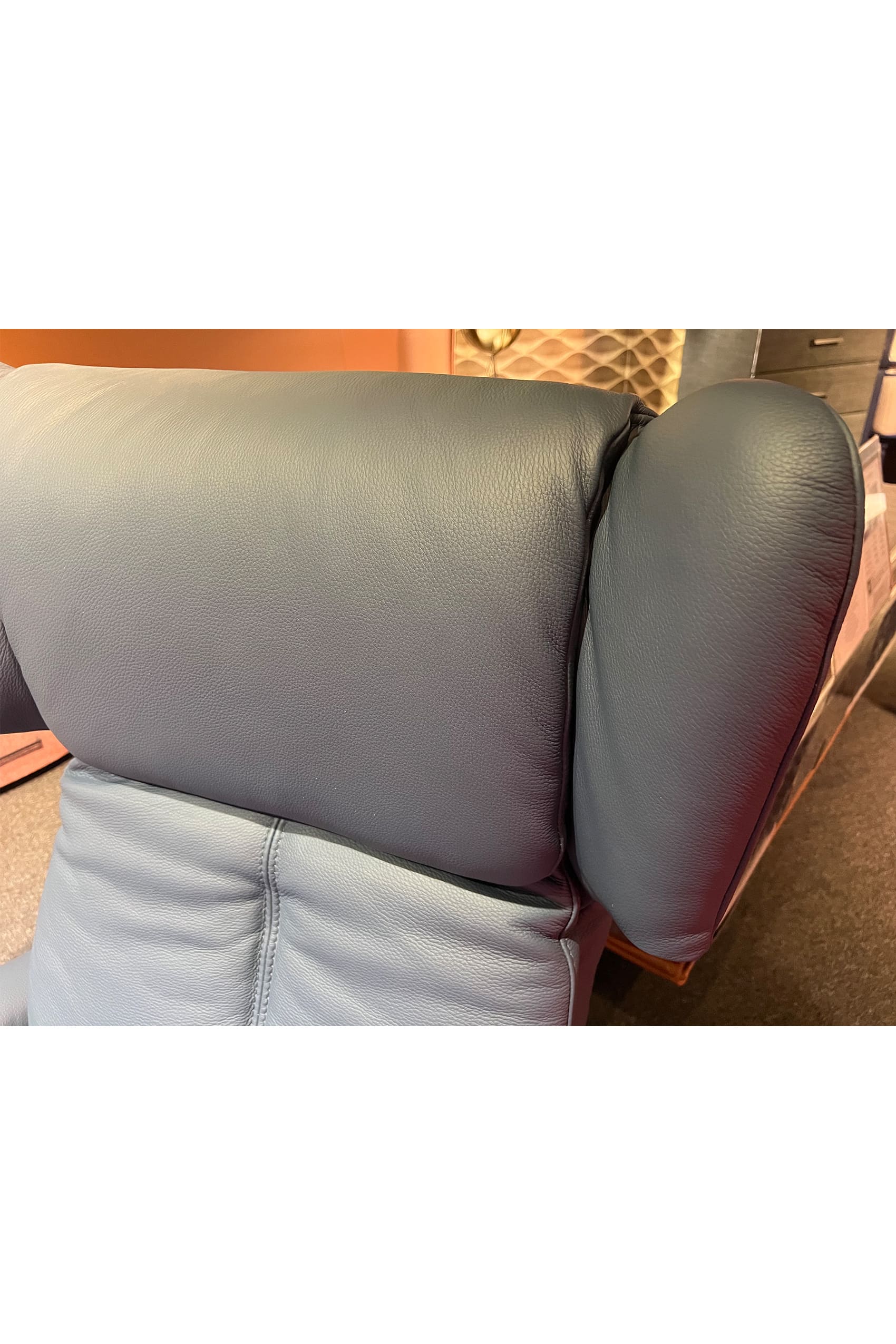 Trinite Lounge Chair