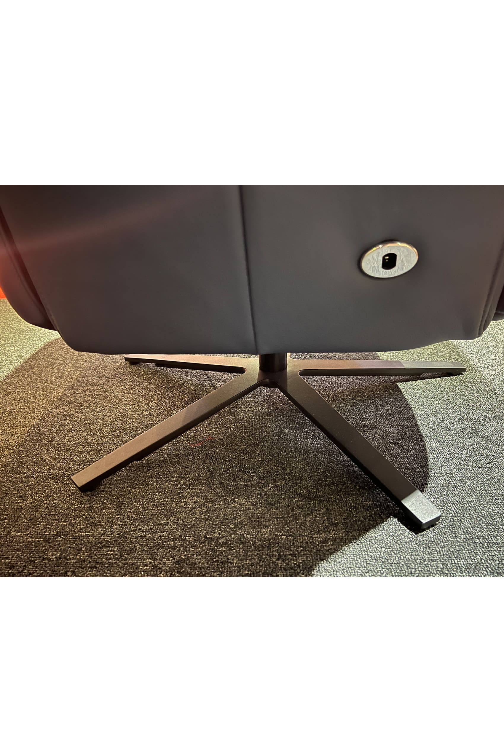 Trinite Lounge Chair