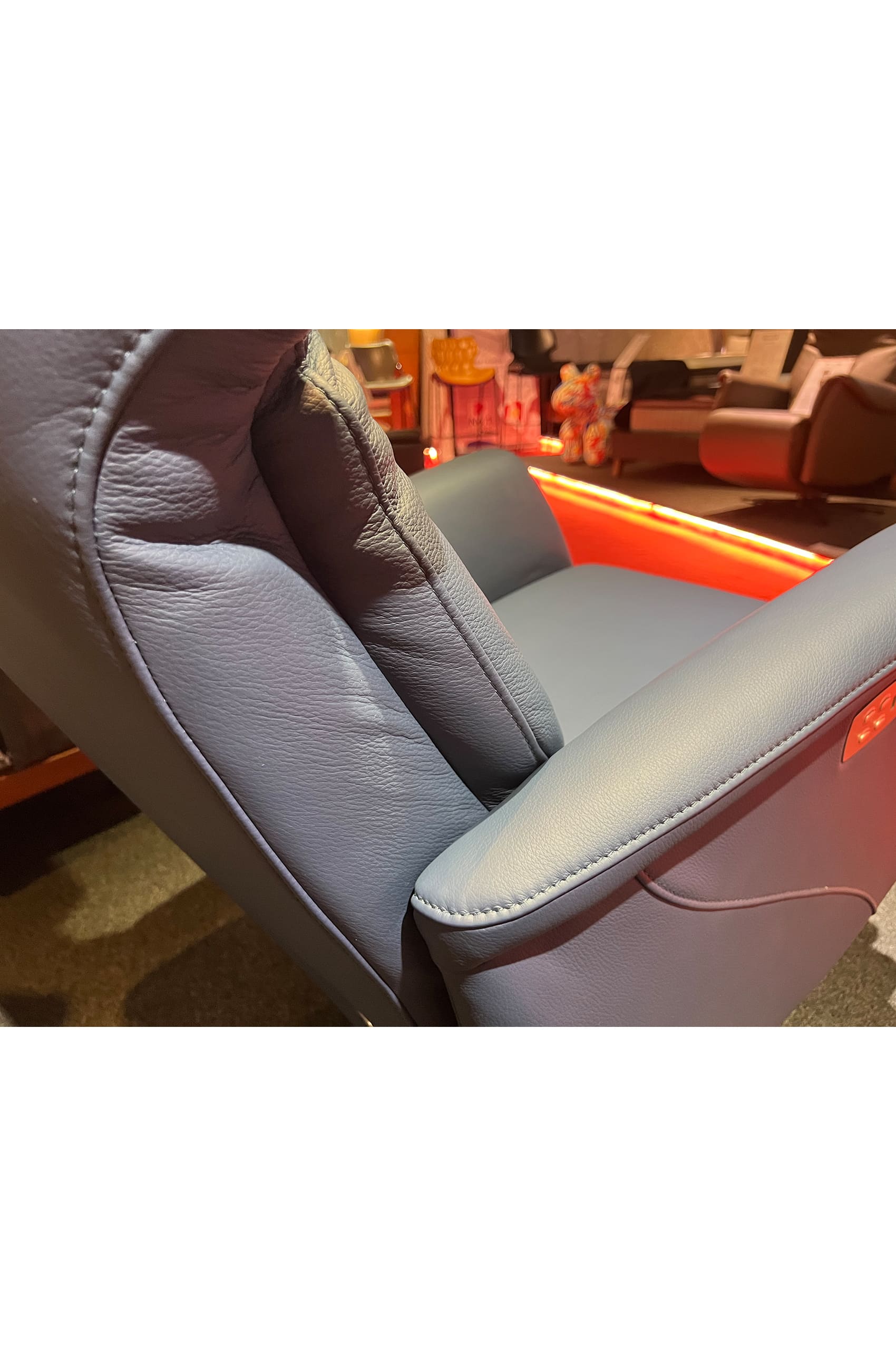 Trinite Lounge Chair