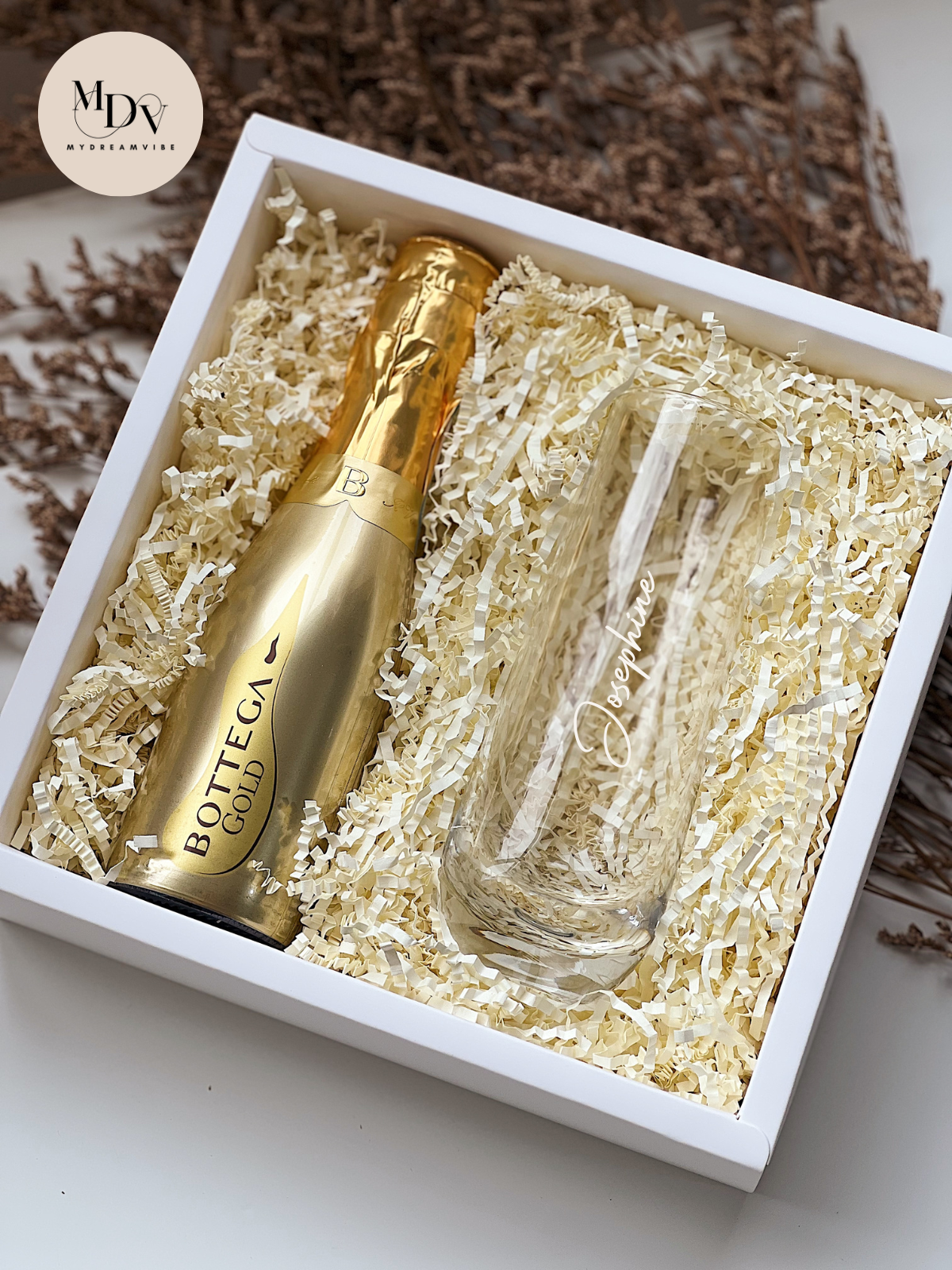 Perfect Champagne Gift - Choice of Moet / Bottega Mini with Engraved Champagne Flute