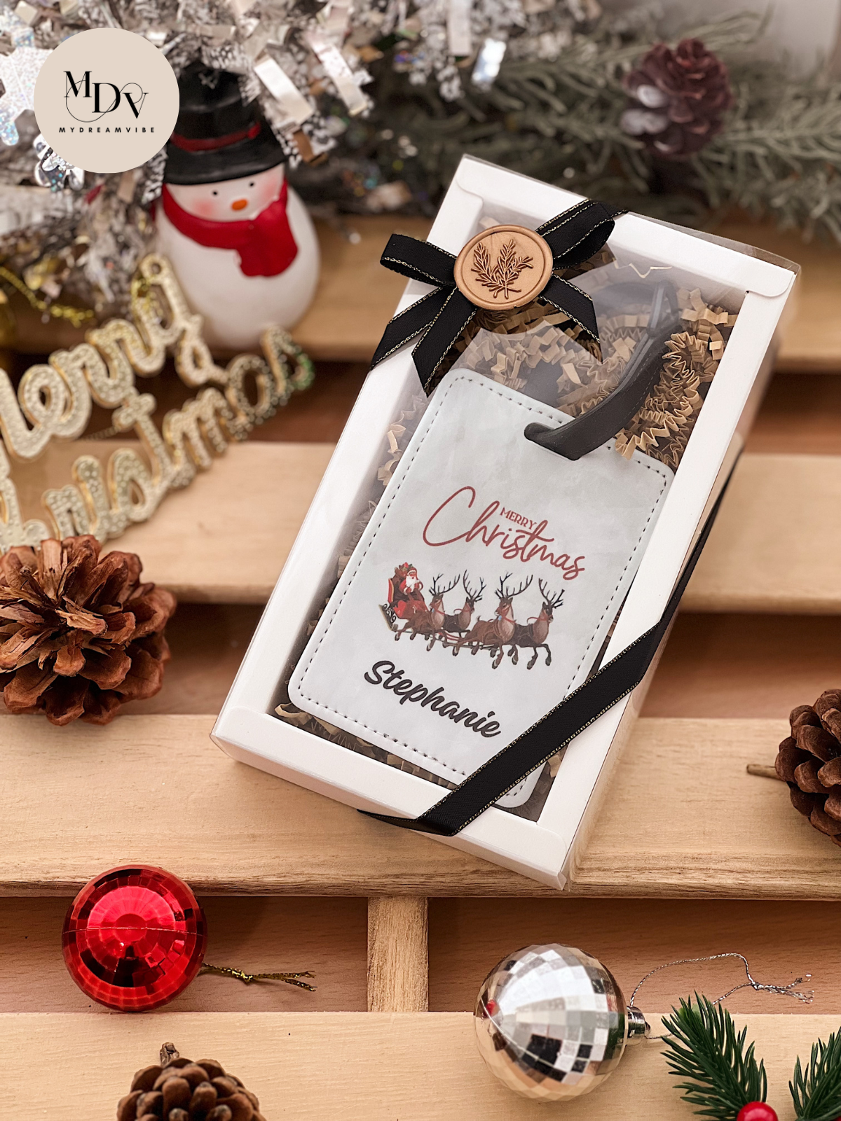 Christmas Gift - Wanderlust Winter Tag