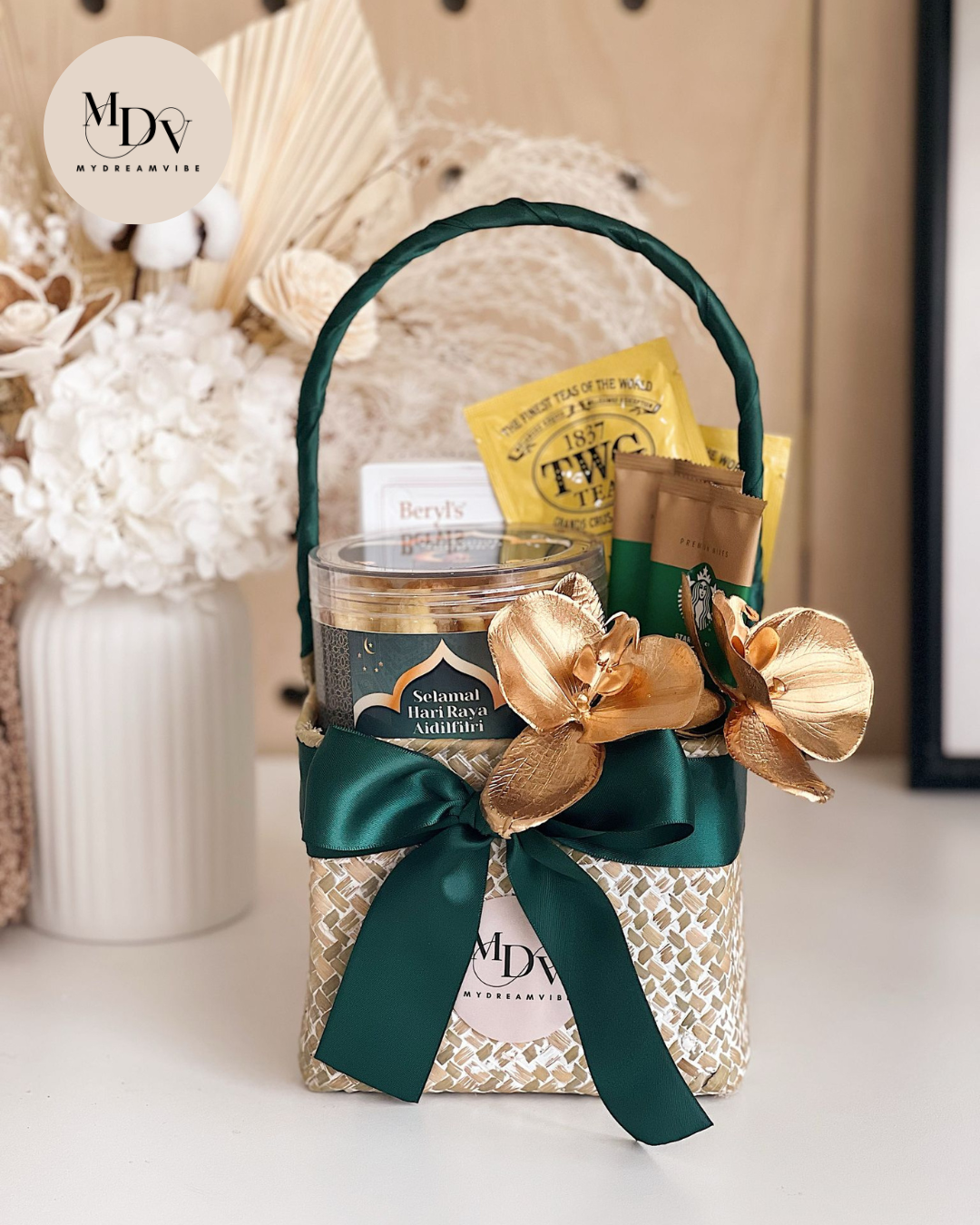 Hari Raya 2025 - RAYA DELIGHTS Gift Basket