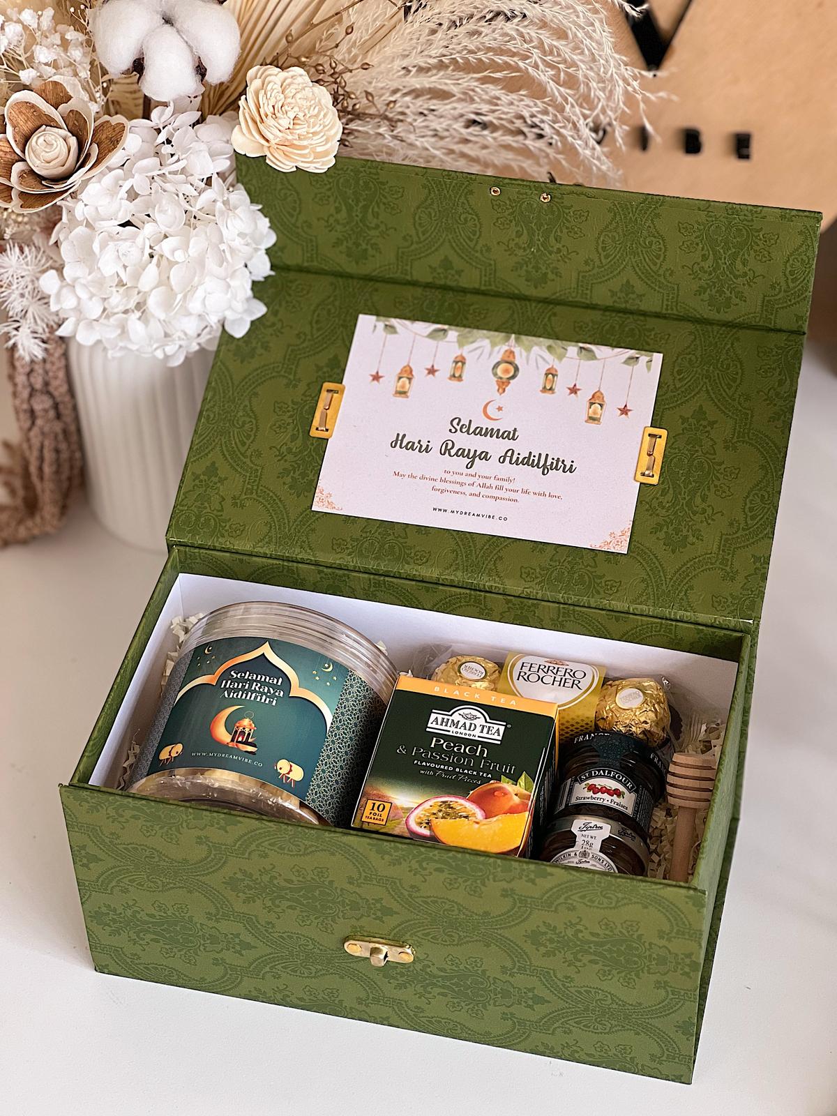 Hari Raya 2025 - RAYA GRATITUDE Gift Box