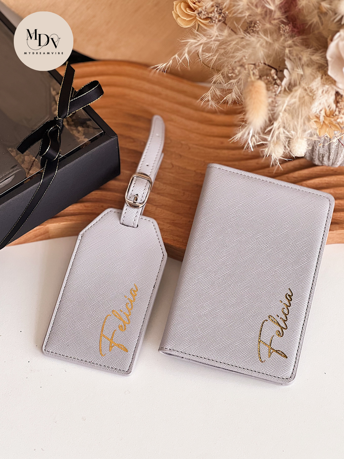 Saffiano Leather Passport Holder with Luggage Tag - GREY