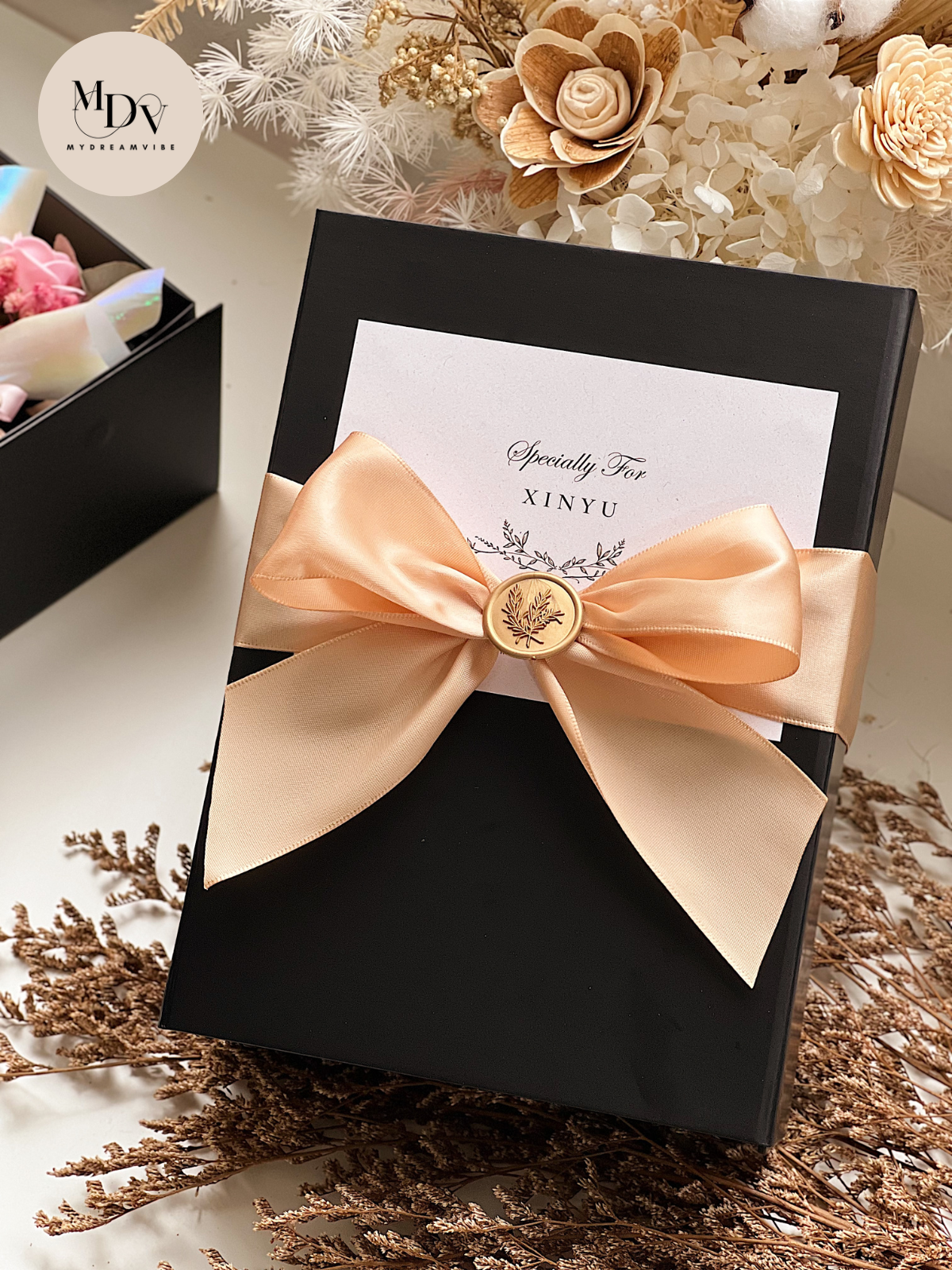 The Jetsetter Gift Set – Sleek Style for Every Journey - BLACK