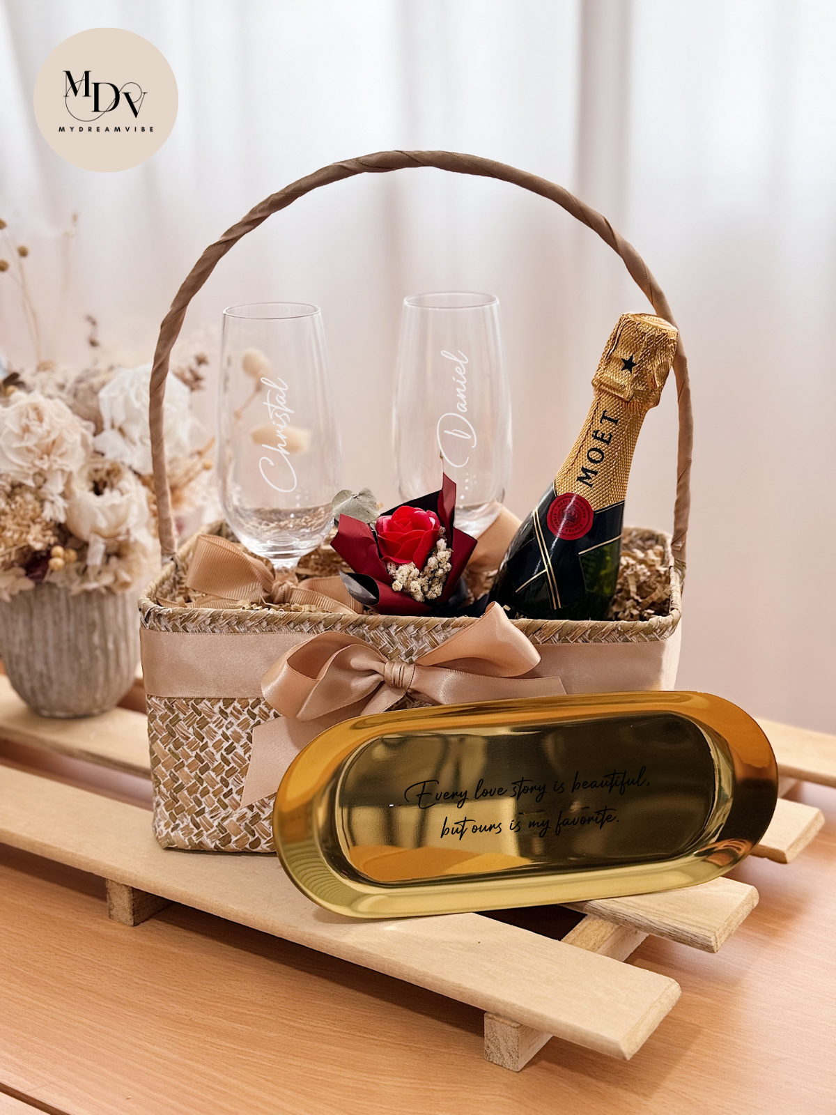 Wedding Champagne Toast Basket - Engraved Champagne Glass with Moet & Gold Tray (FREE FIXED DATE DELIVERY)