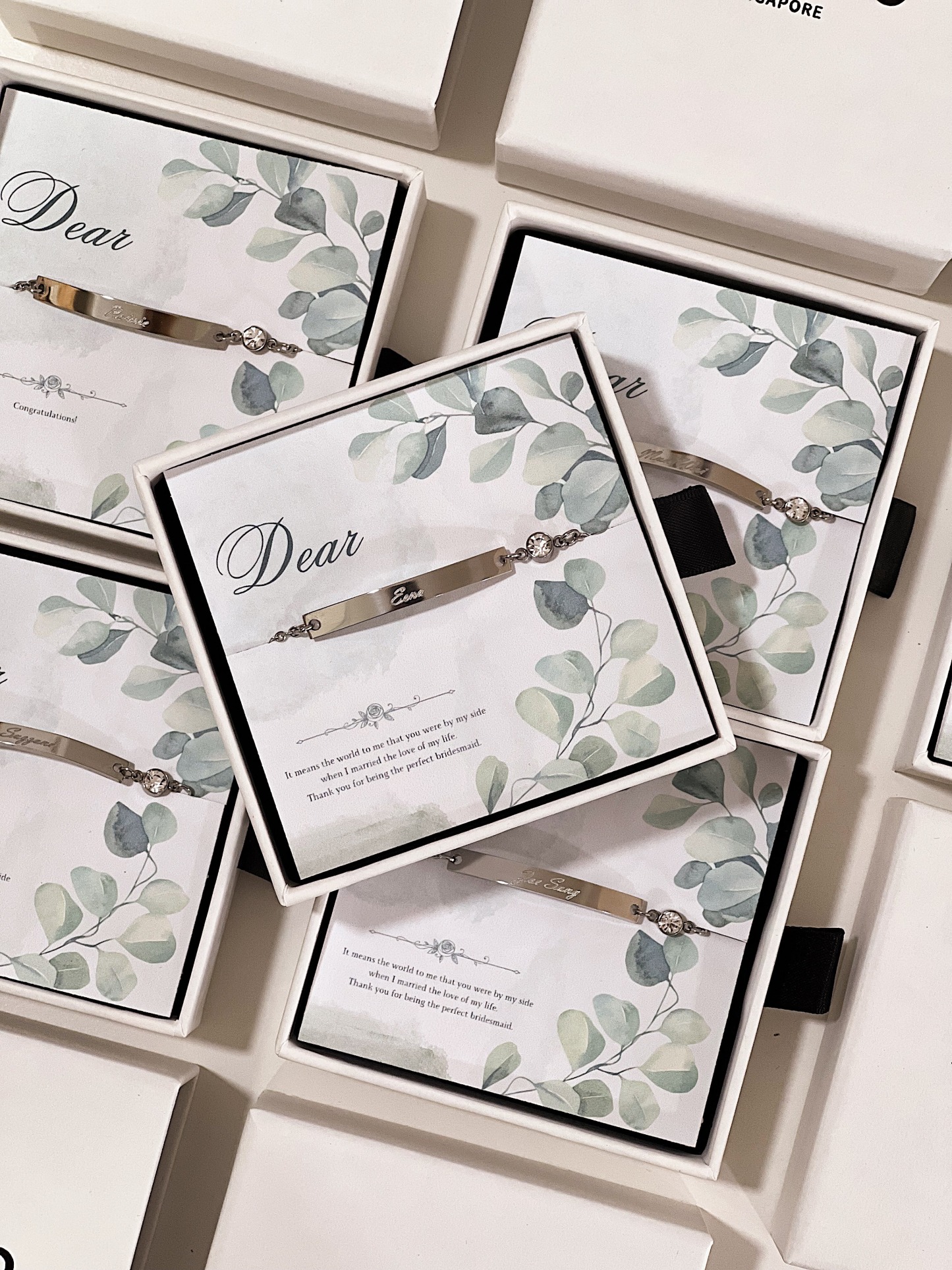 [4 - 6 Bridesmaids Package FREE 1 for Bride] : Horizontal Name Necklace/ Bracelet