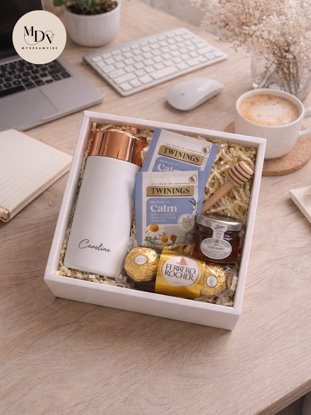 Calm & Cozy Moments – Personalised Tea Gift Set with Flask & Chocolates