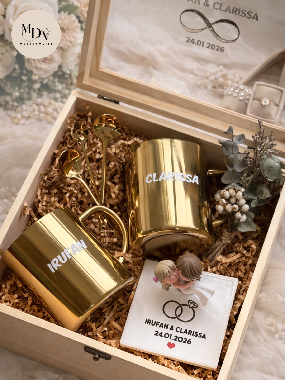 Golden Moments – Personalised Wedding Figurine with Gold Mugs in Singapore