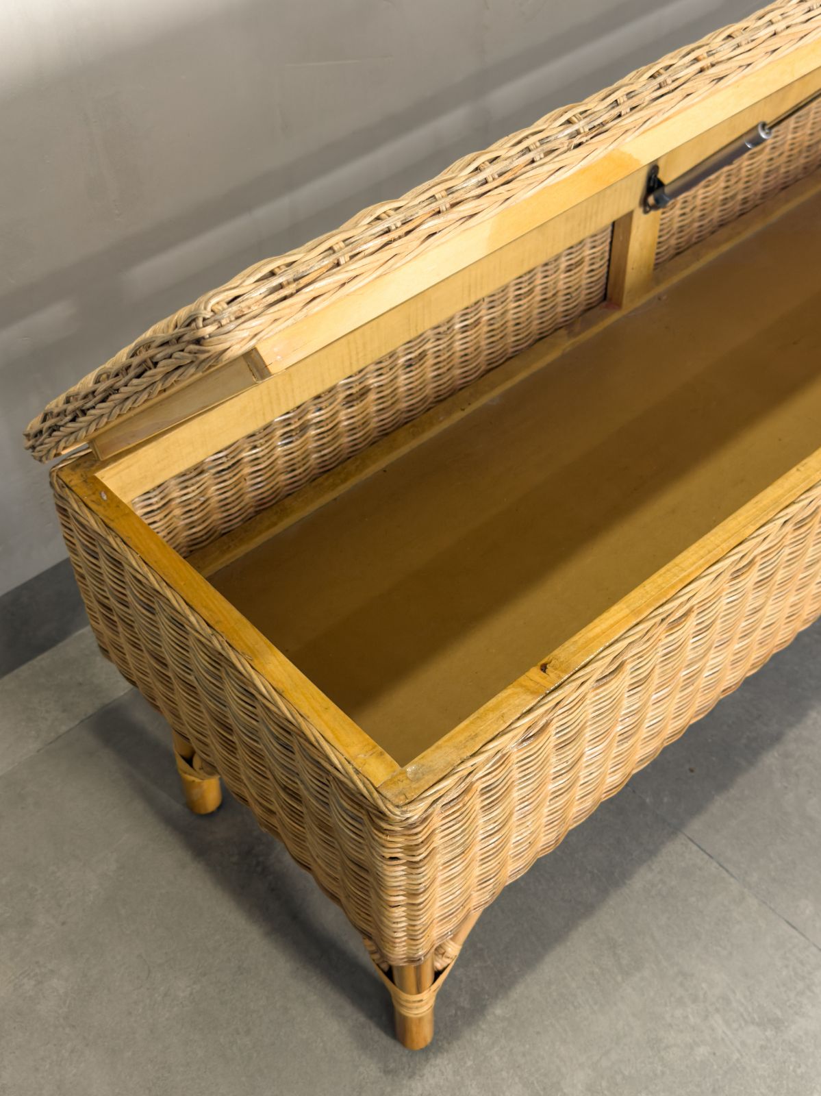 Storange Rattan Bench 