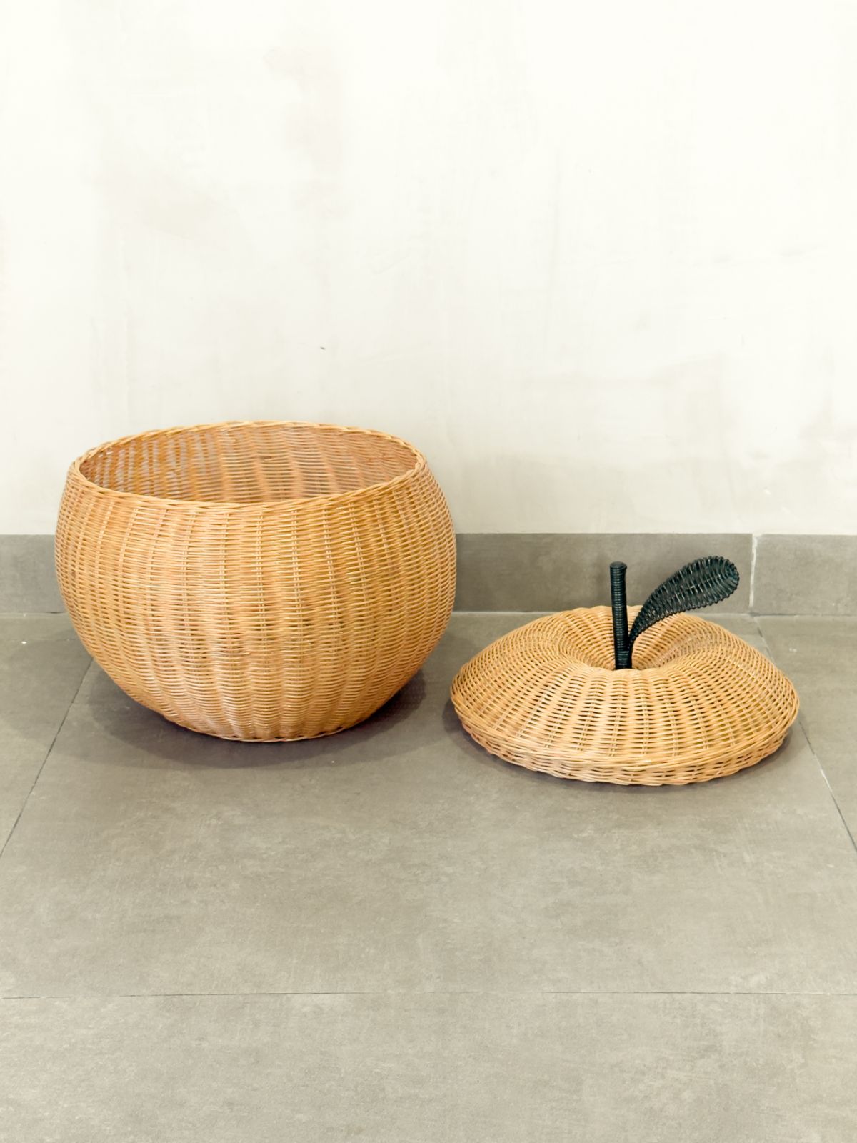 Apple Storage Basket