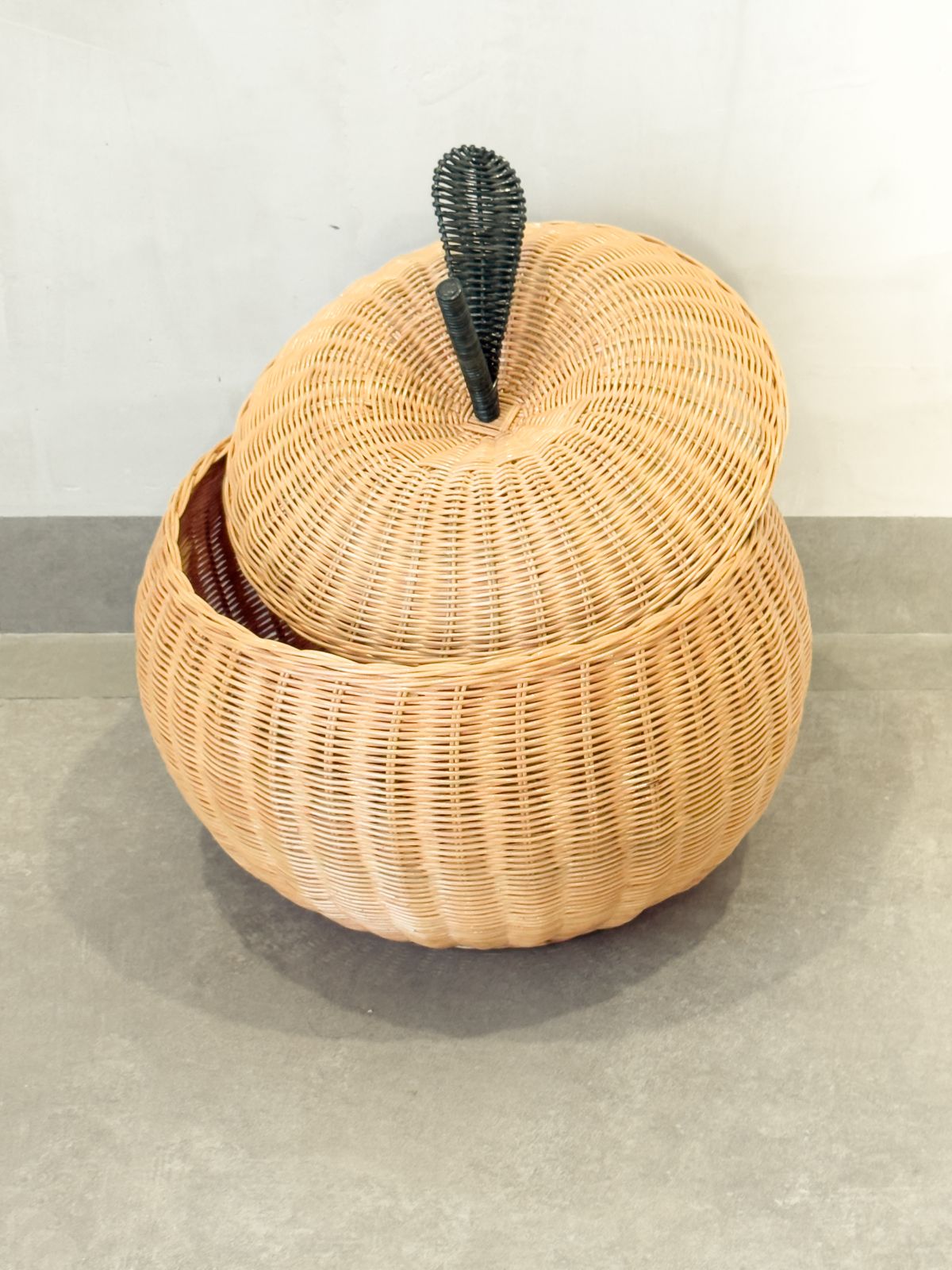 Apple Storage Basket